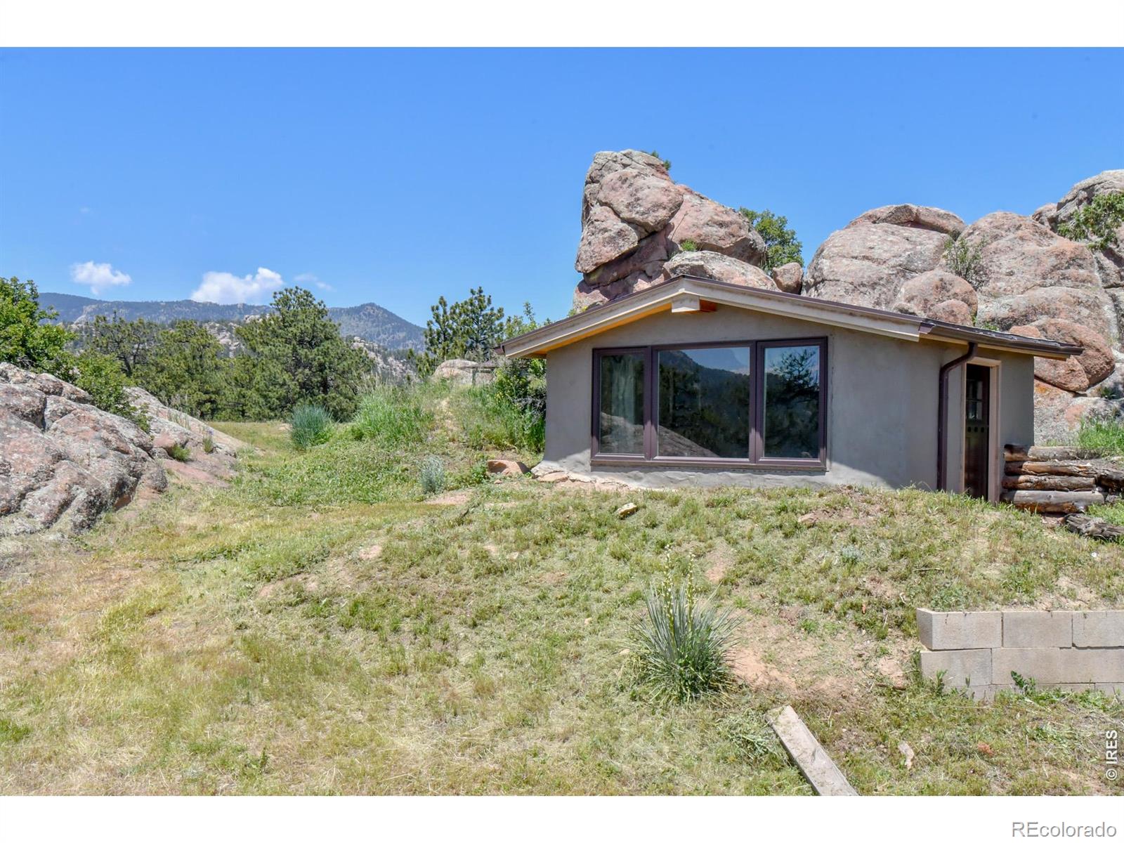 1960 Colard Lane Lyons CO 80540