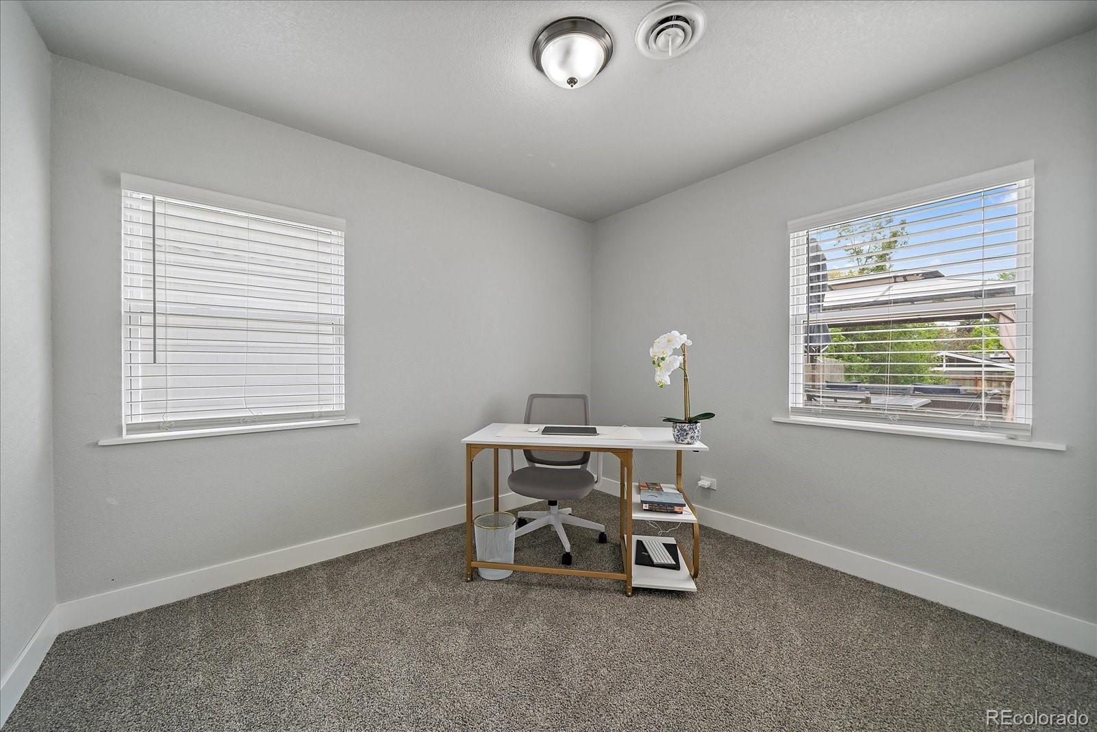 2865 S Cherry Way Denver CO 80222