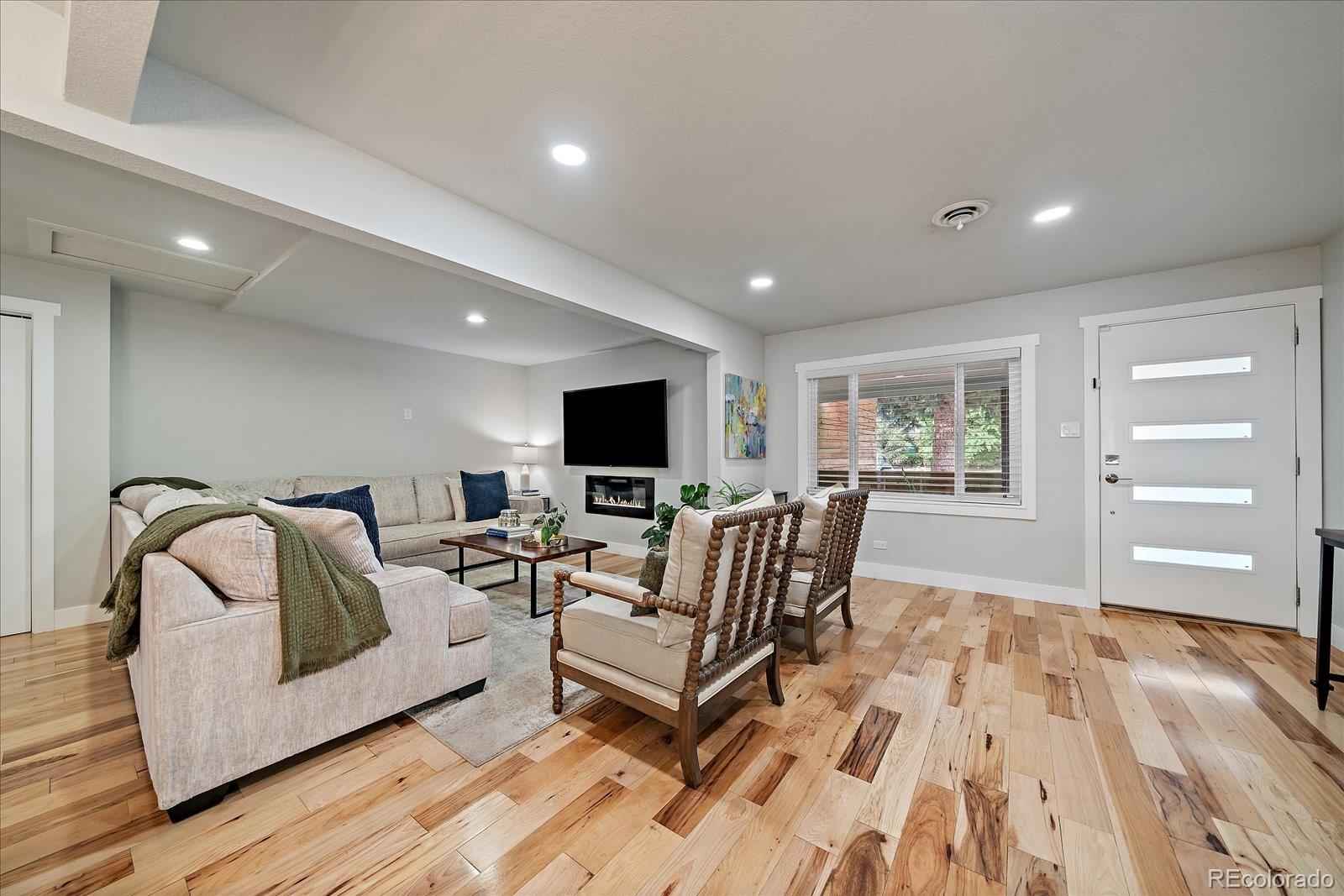 2865 S Cherry Way Denver CO 80222