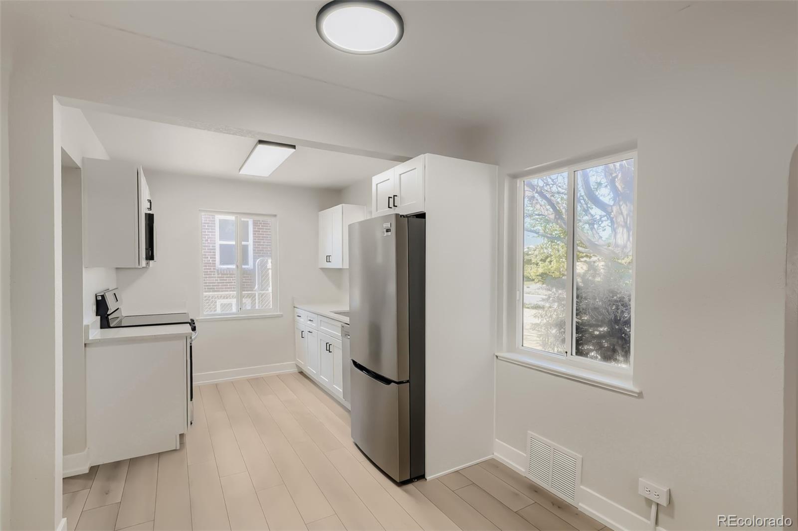 1558 Spruce Street Denver CO 80220