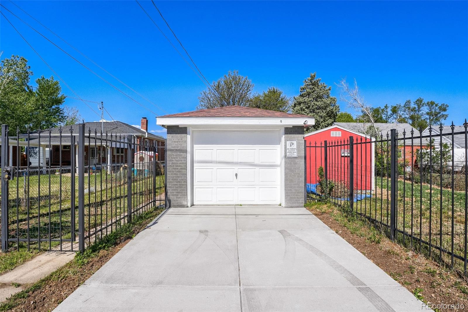1558 Spruce Street Denver CO 80220