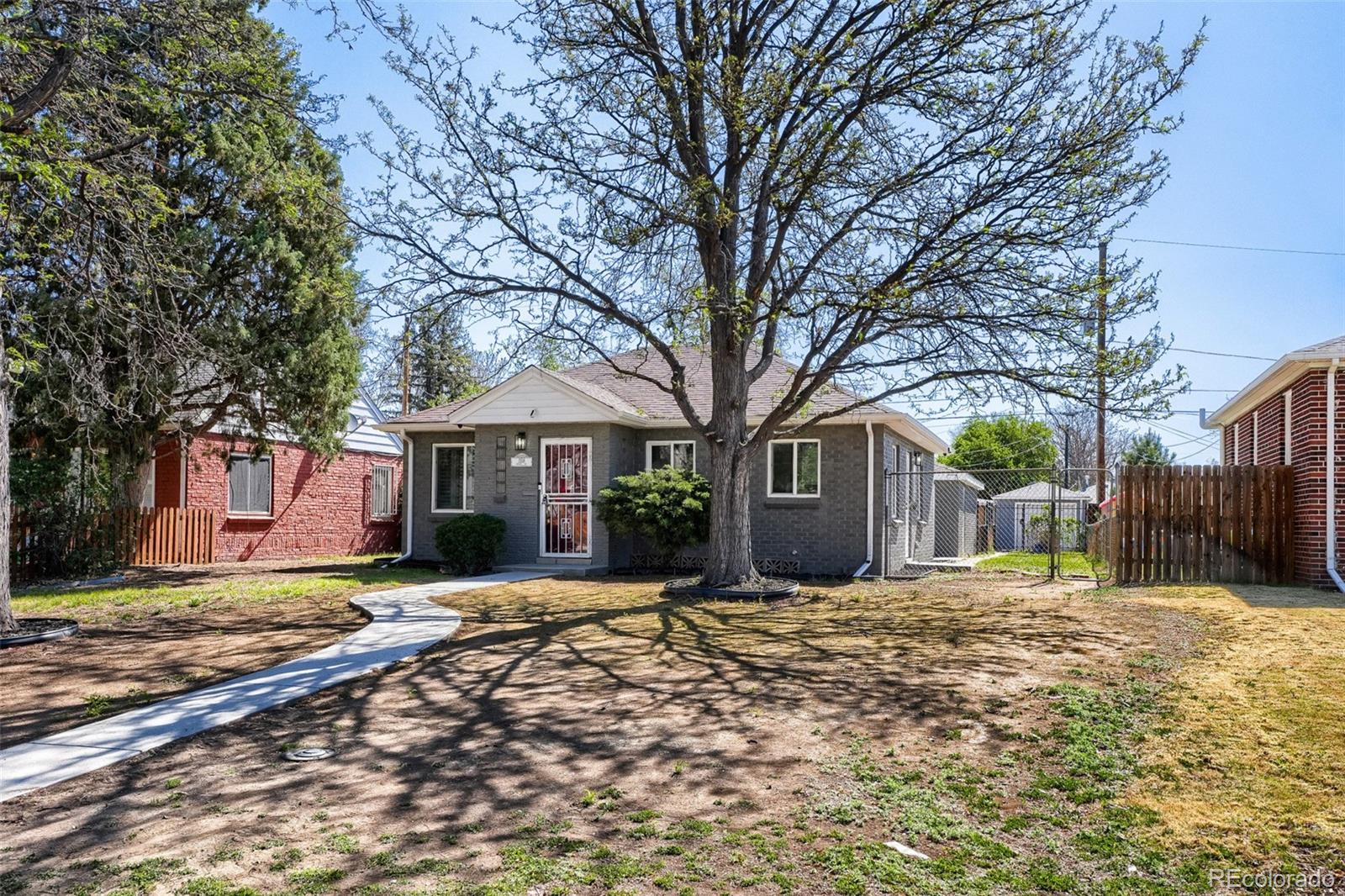 1558 Spruce Street Denver CO 80220