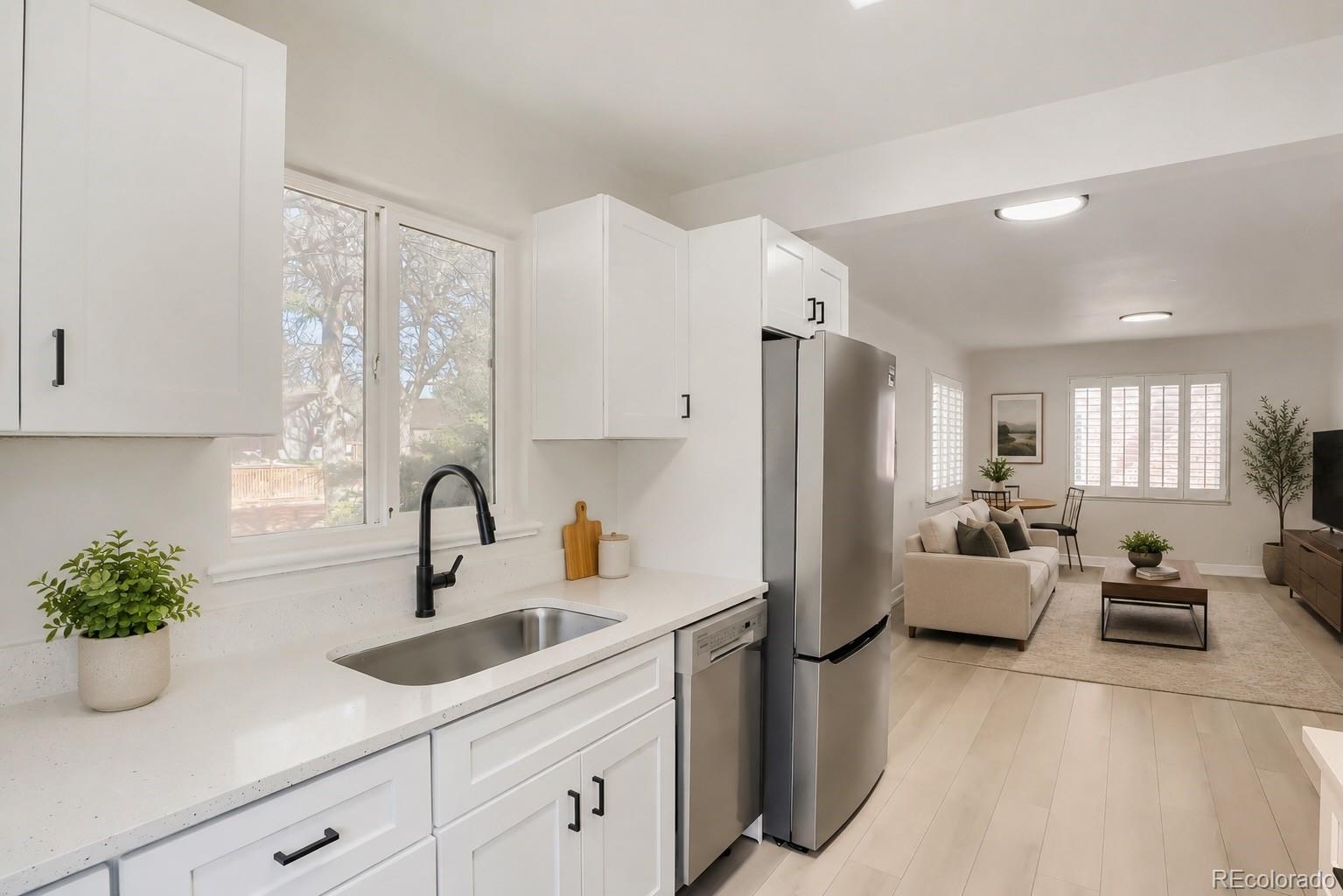 1558 Spruce Street Denver CO 80220