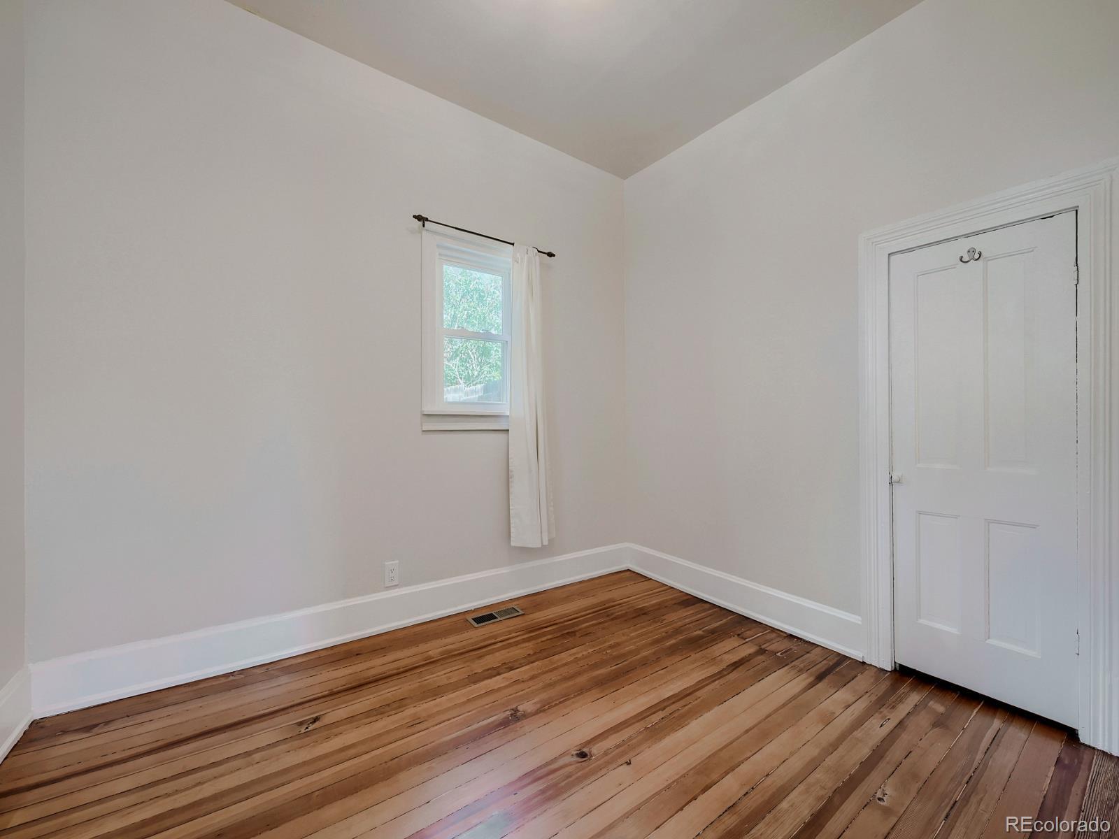 2730 W 45th Avenue Denver CO 80211
