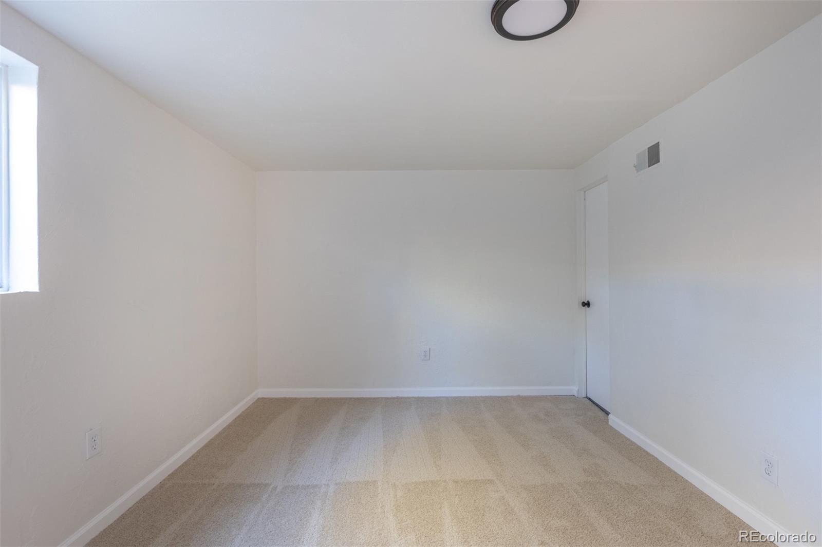 5119 Chandler Way Denver CO 80239