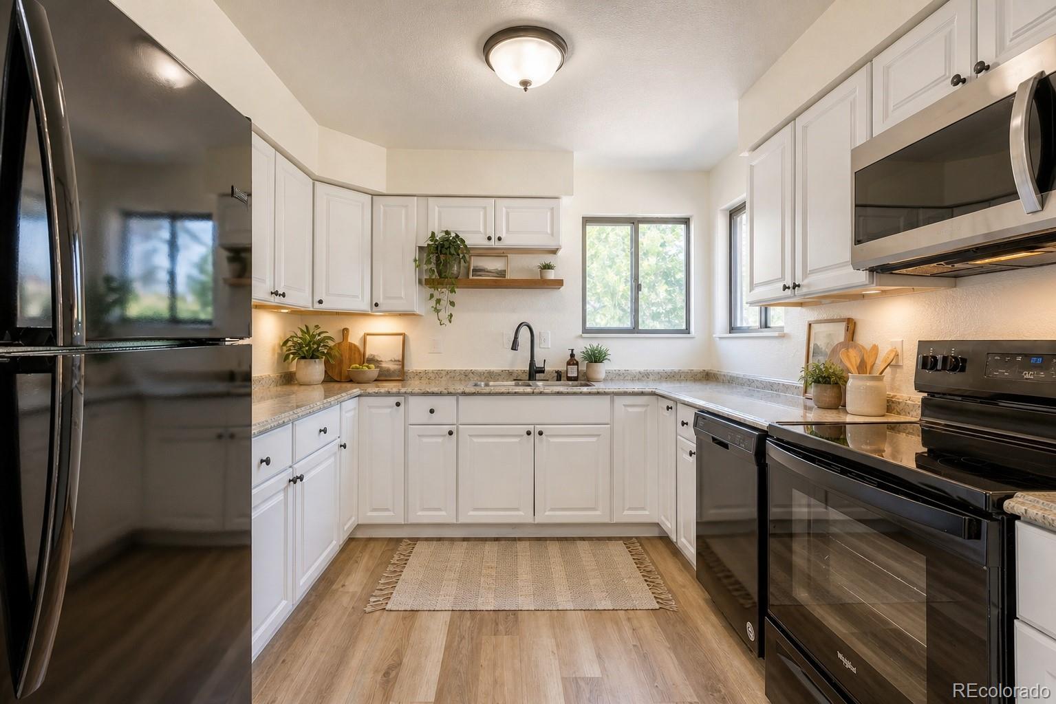 5119 Chandler Way Denver CO 80239