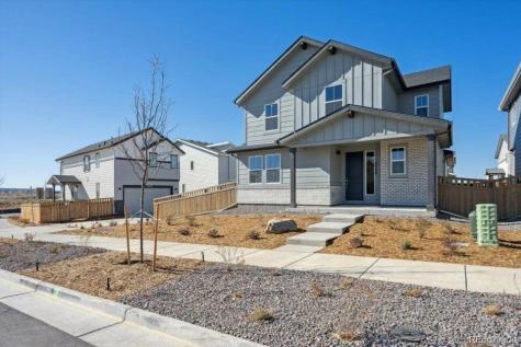 4709 N Valdai Court Aurora CO 80019