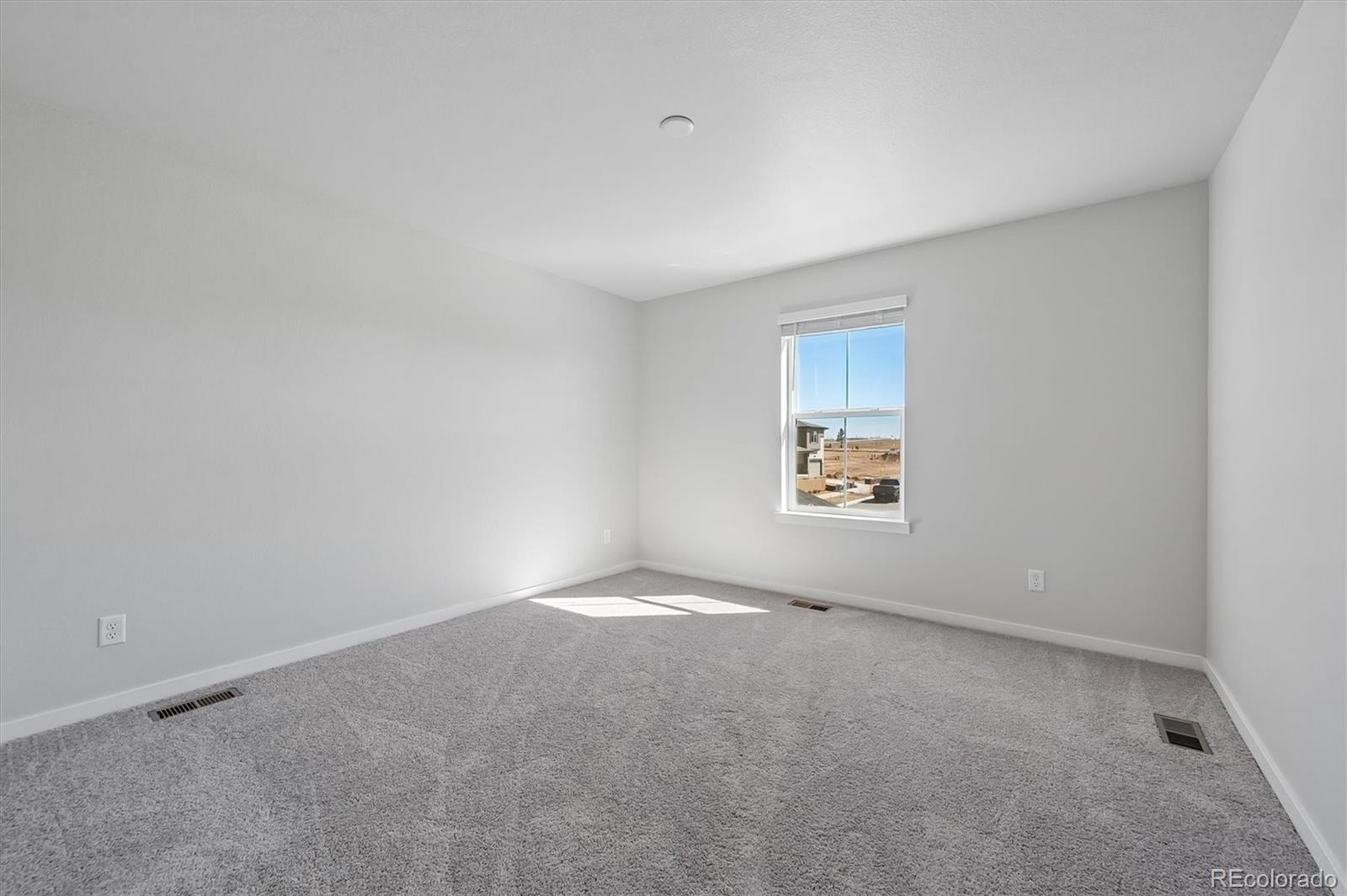4709 N Valdai Court Aurora CO 80019