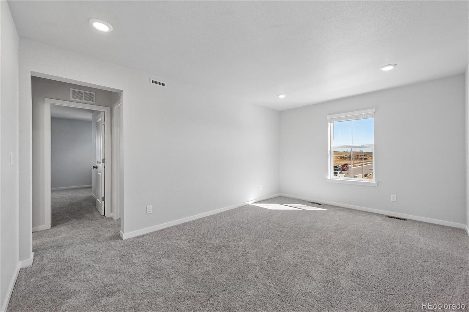 4709 N Valdai Court Aurora CO 80019