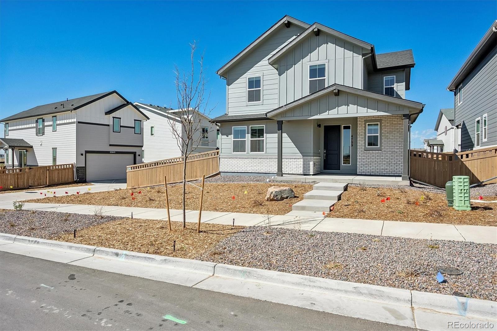 4709 N Valdai Court Aurora CO 80019