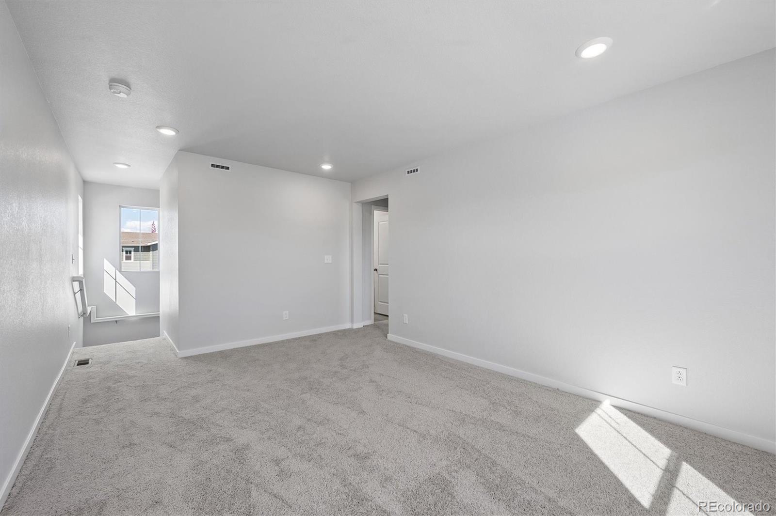 4709 N Valdai Court Aurora CO 80019