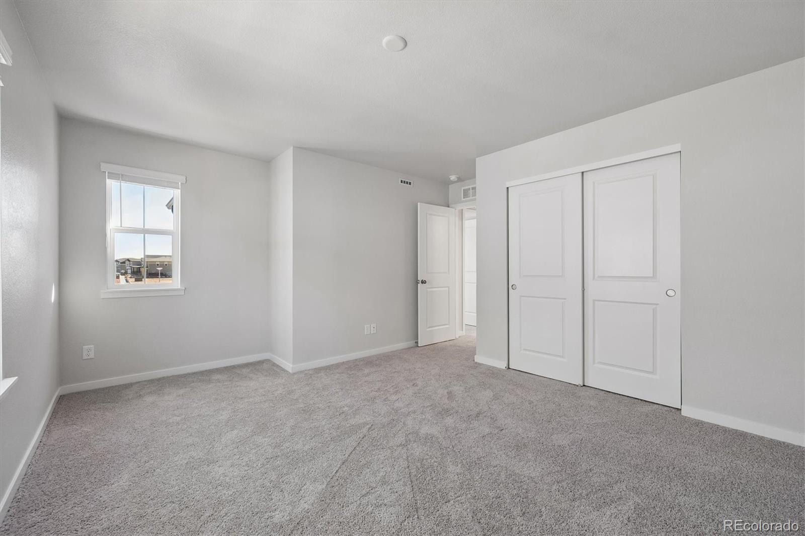4709 N Valdai Court Aurora CO 80019