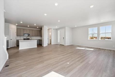 4709 N Valdai Court Aurora CO 80019