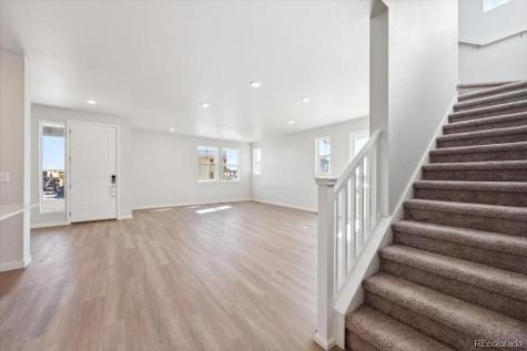 4709 N Valdai Court Aurora CO 80019