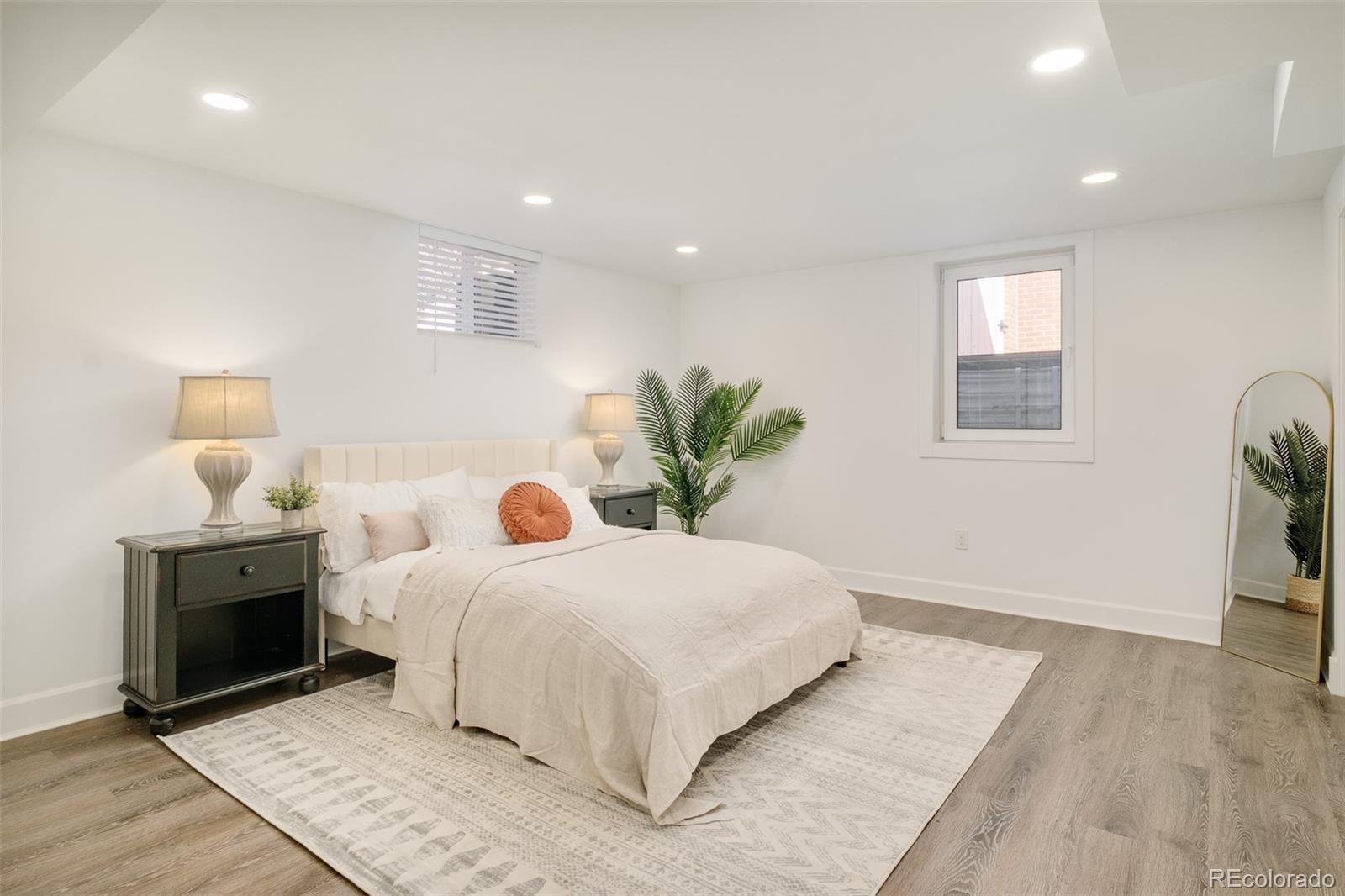 621 S Harrison Lane Denver CO 80209