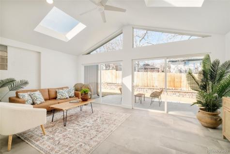 621 S Harrison Lane Denver CO 80209