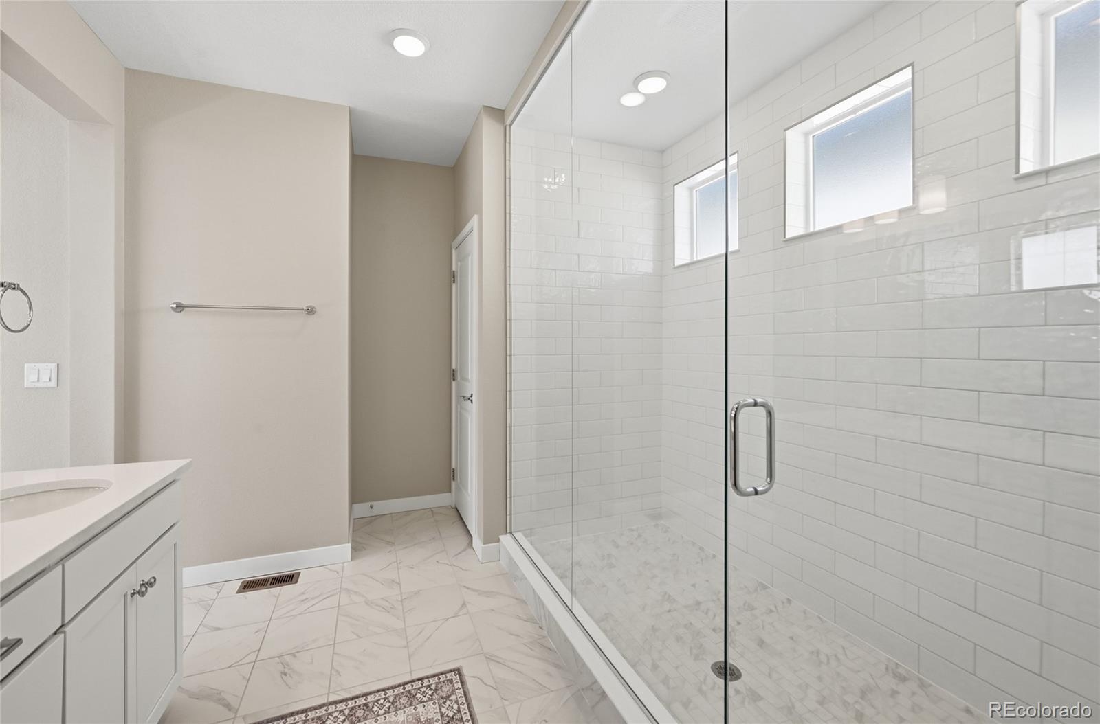 6167 N Dallas Way Denver CO 80238