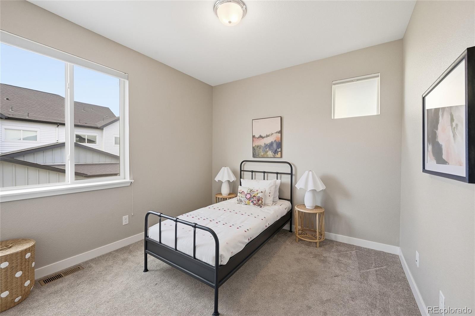 6167 N Dallas Way Denver CO 80238