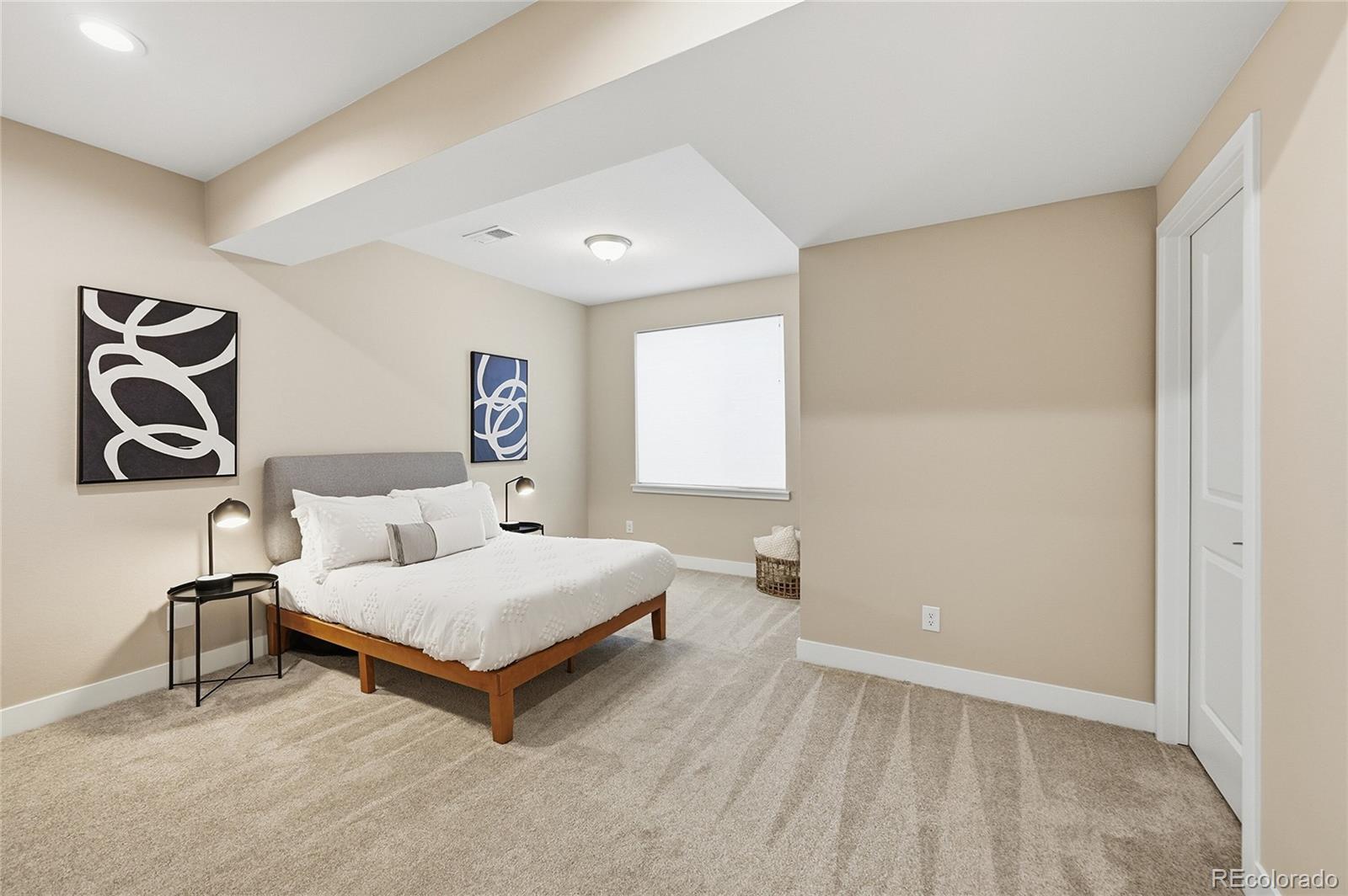 6167 N Dallas Way Denver CO 80238