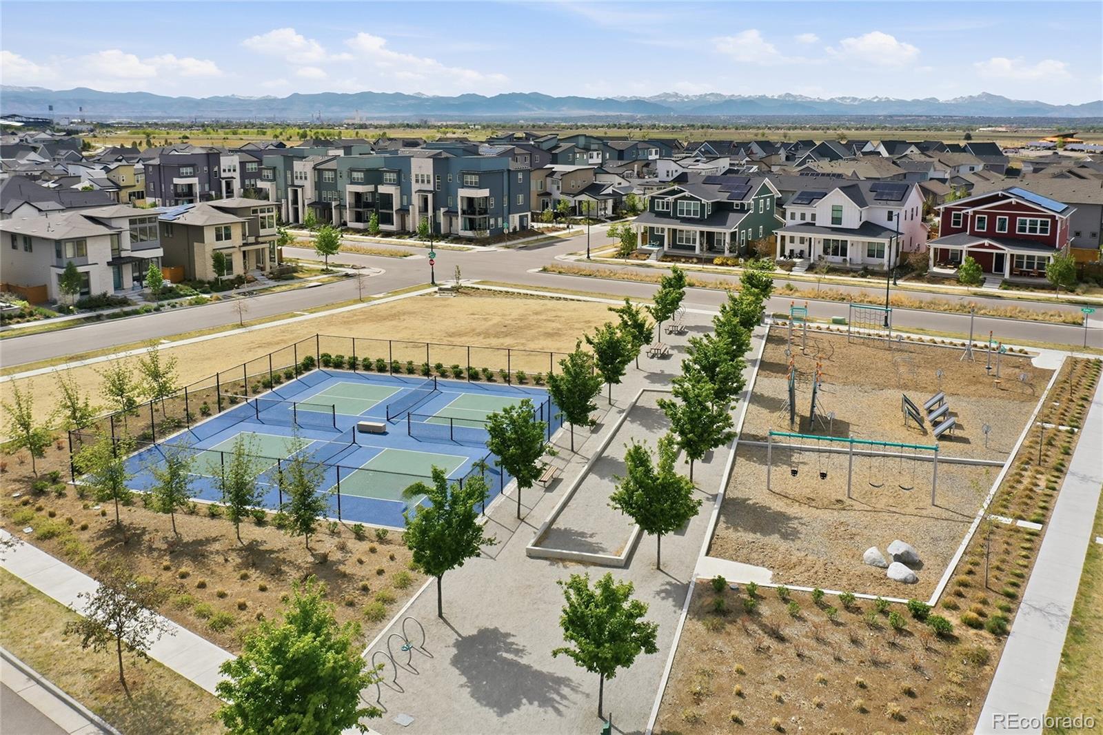 6167 N Dallas Way Denver CO 80238
