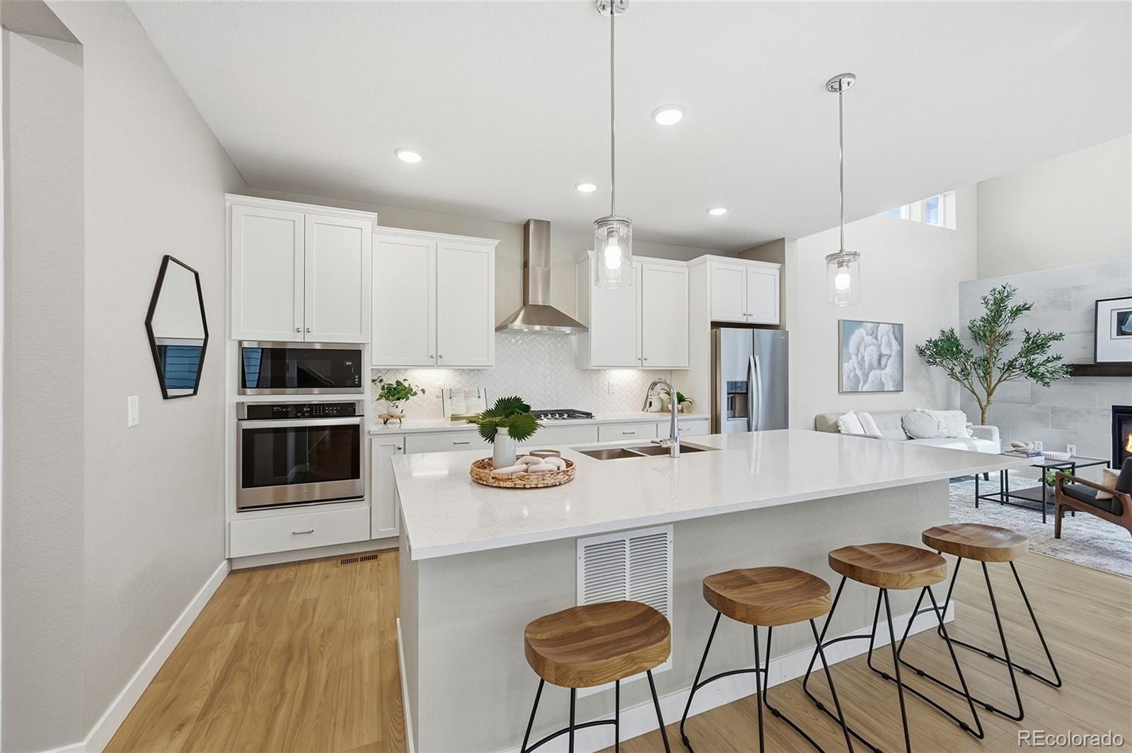 6167 N Dallas Way Denver CO 80238