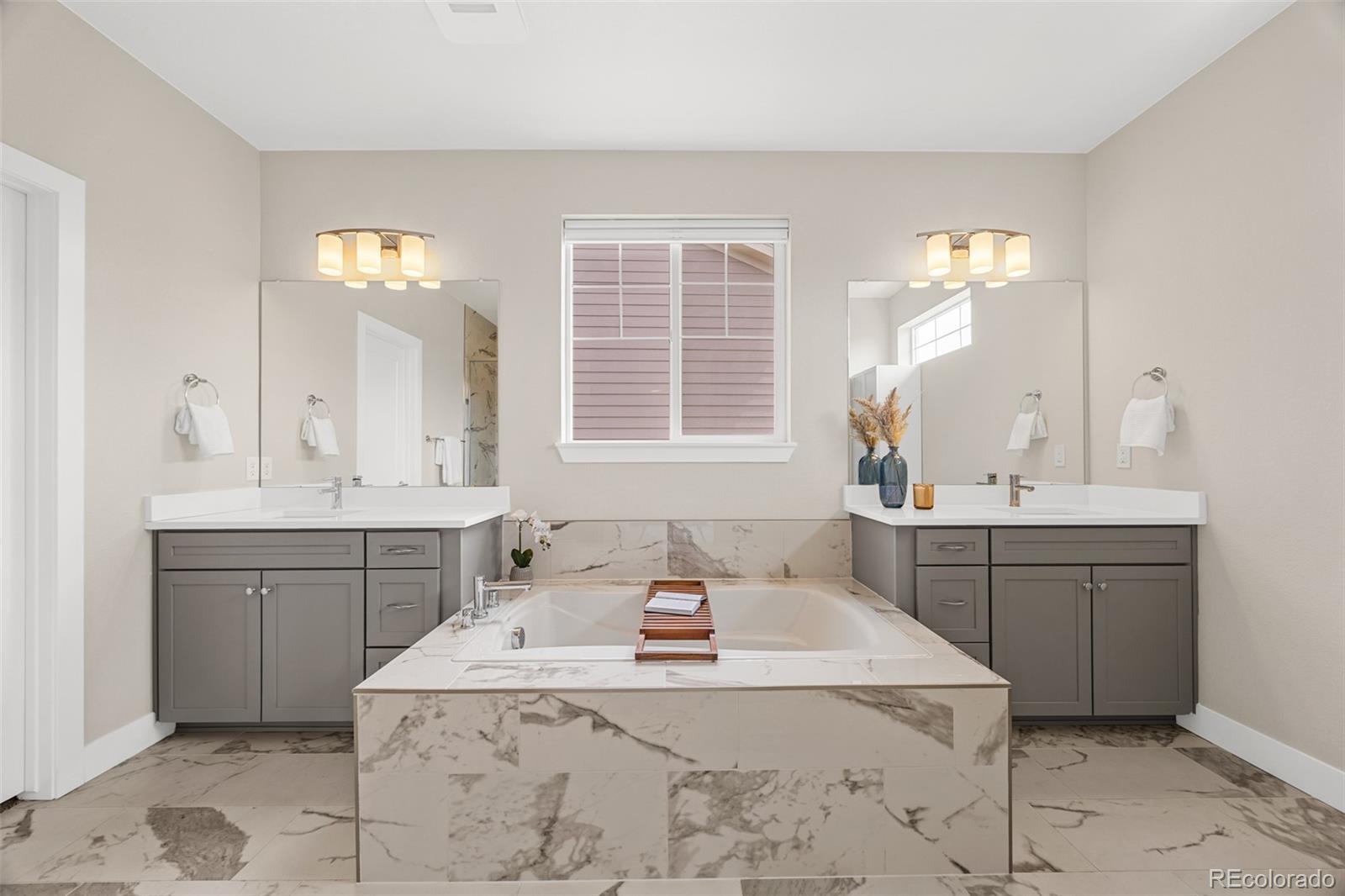 7184 S Shady Grove Court Aurora CO 80016