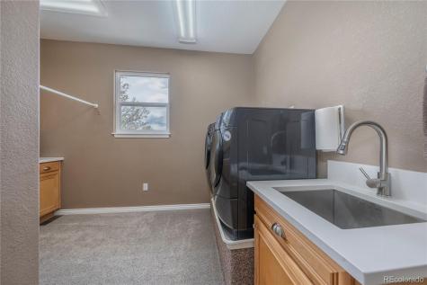 7911 Beverly Boulevard Castle Pines CO 80108