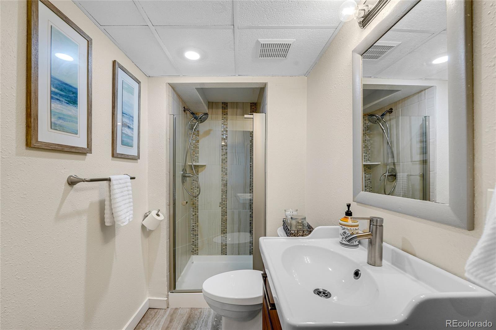 8243 E Mineral Drive Centennial CO 80112