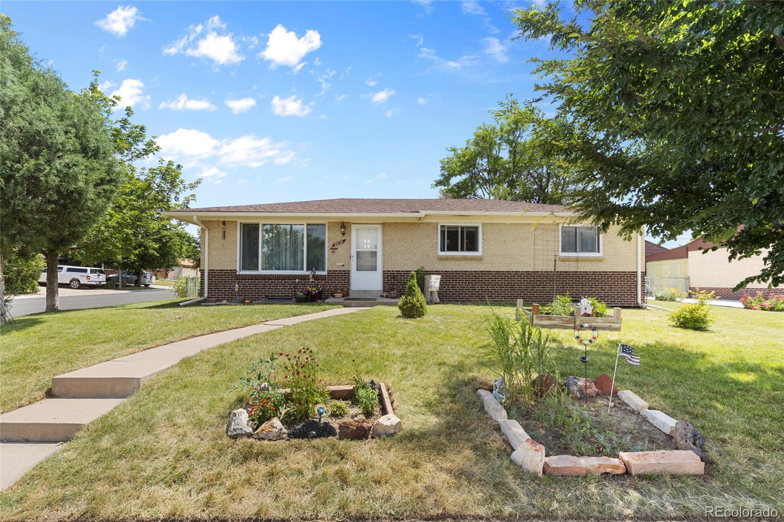 9830 E 5th Avenue N Aurora CO 80010