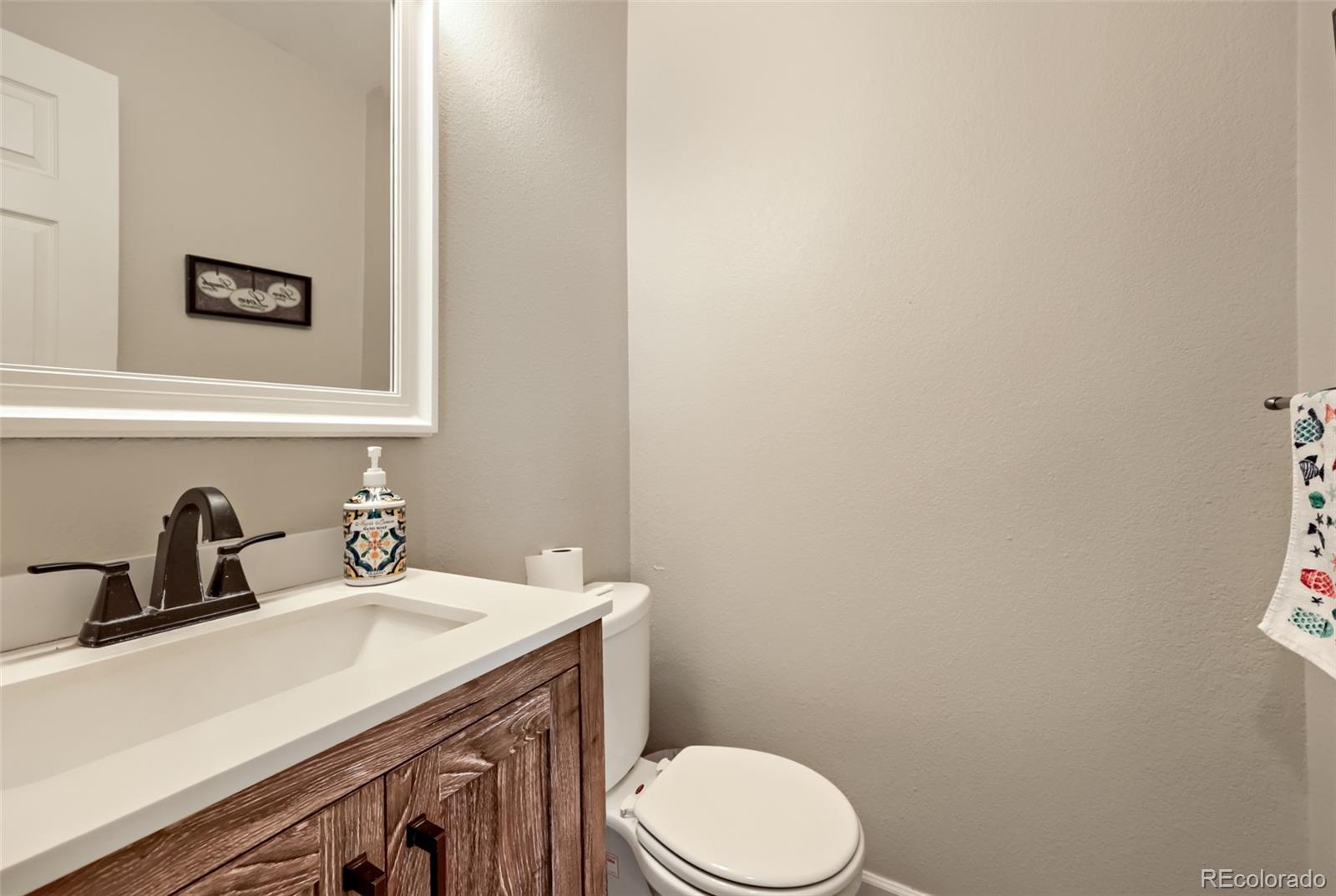 9317 Rosewood Court Highlands Ranch CO 80126