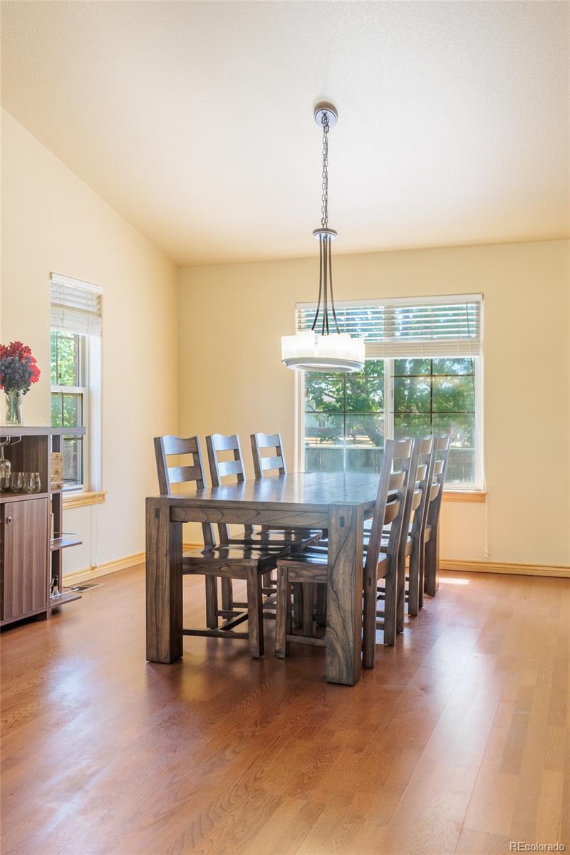 2513 Falcon Drive Longmont CO 80503
