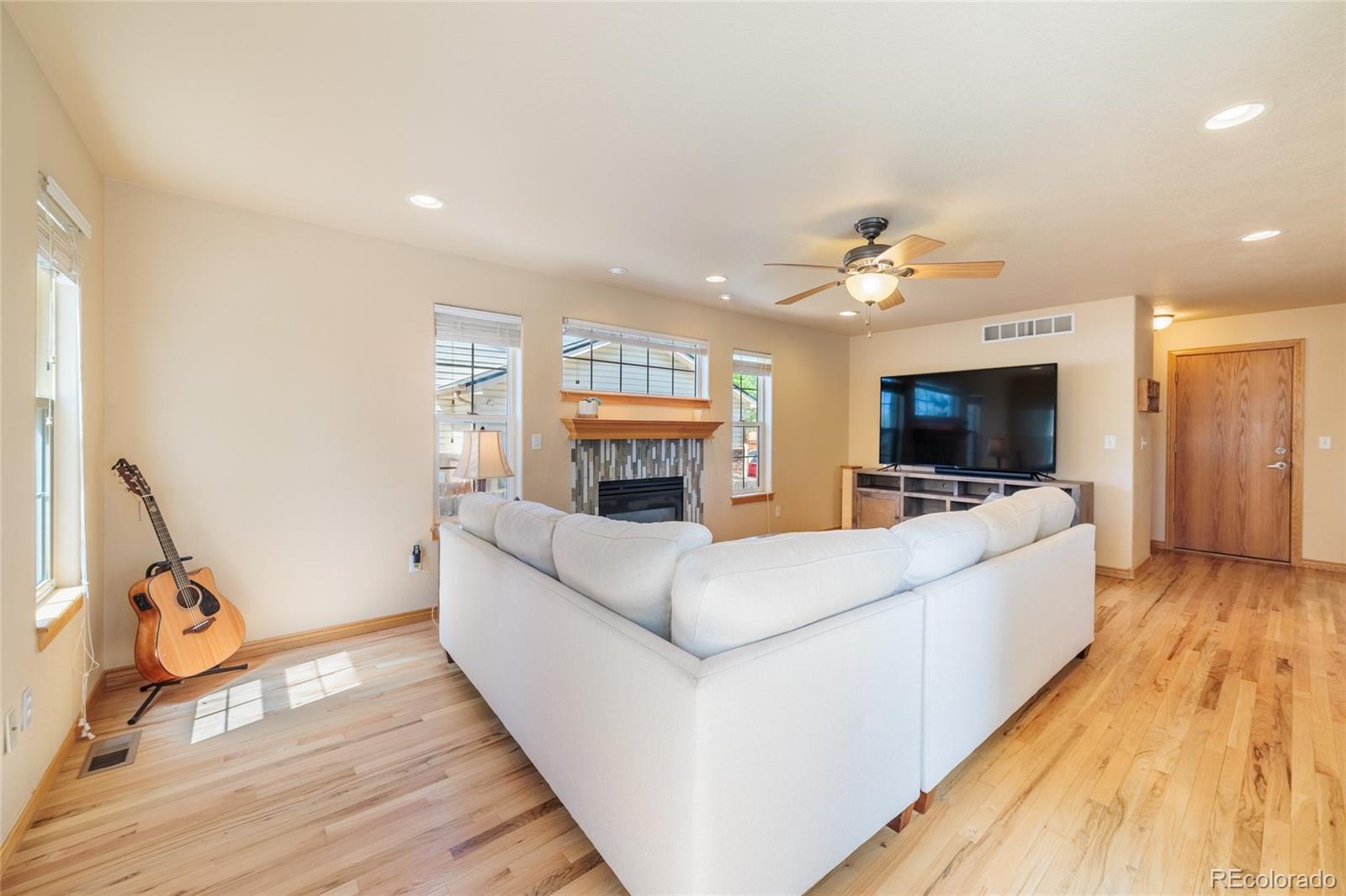 2513 Falcon Drive Longmont CO 80503