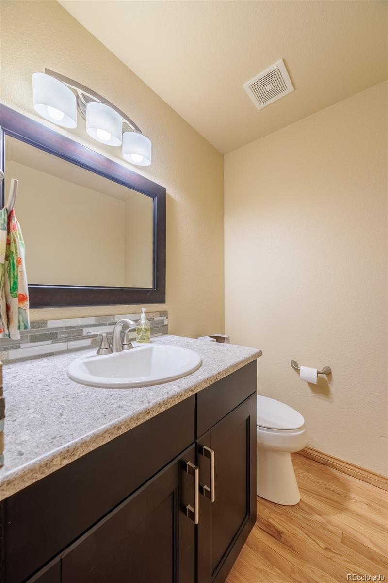 2513 Falcon Drive Longmont CO 80503
