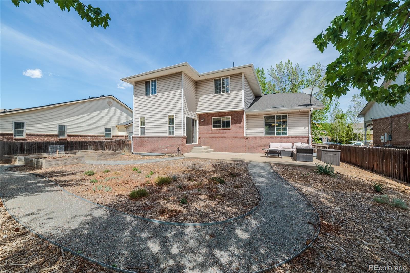 2513 Falcon Drive Longmont CO 80503
