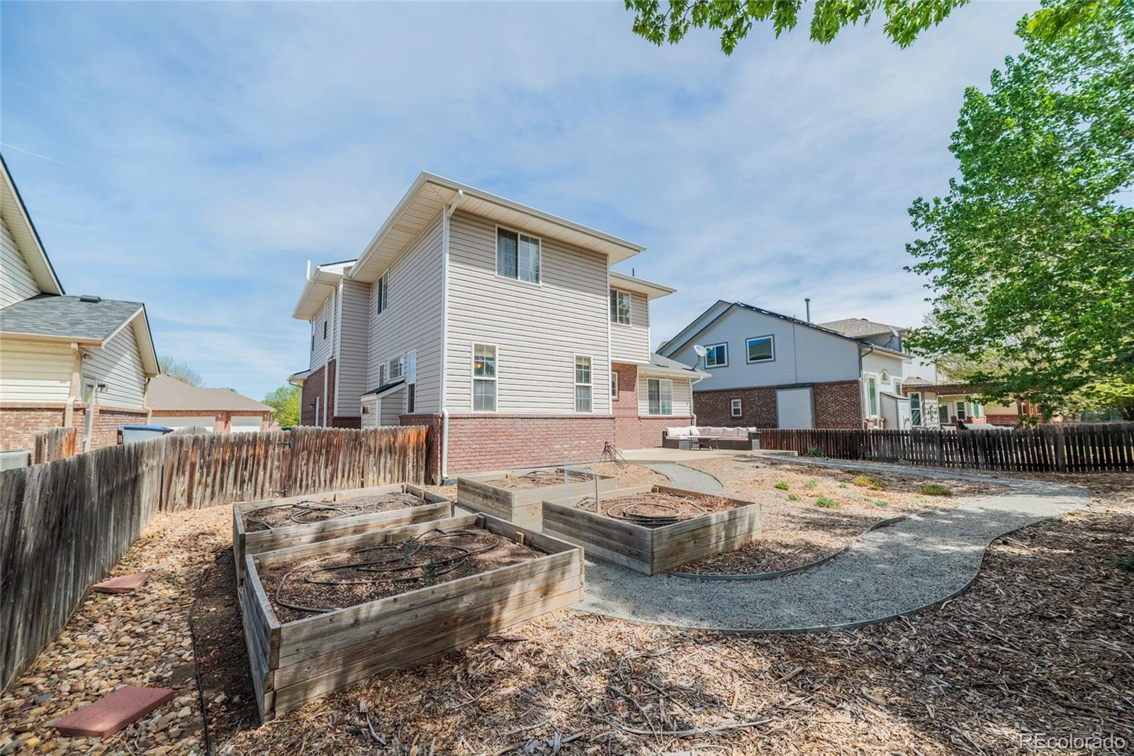 2513 Falcon Drive Longmont CO 80503