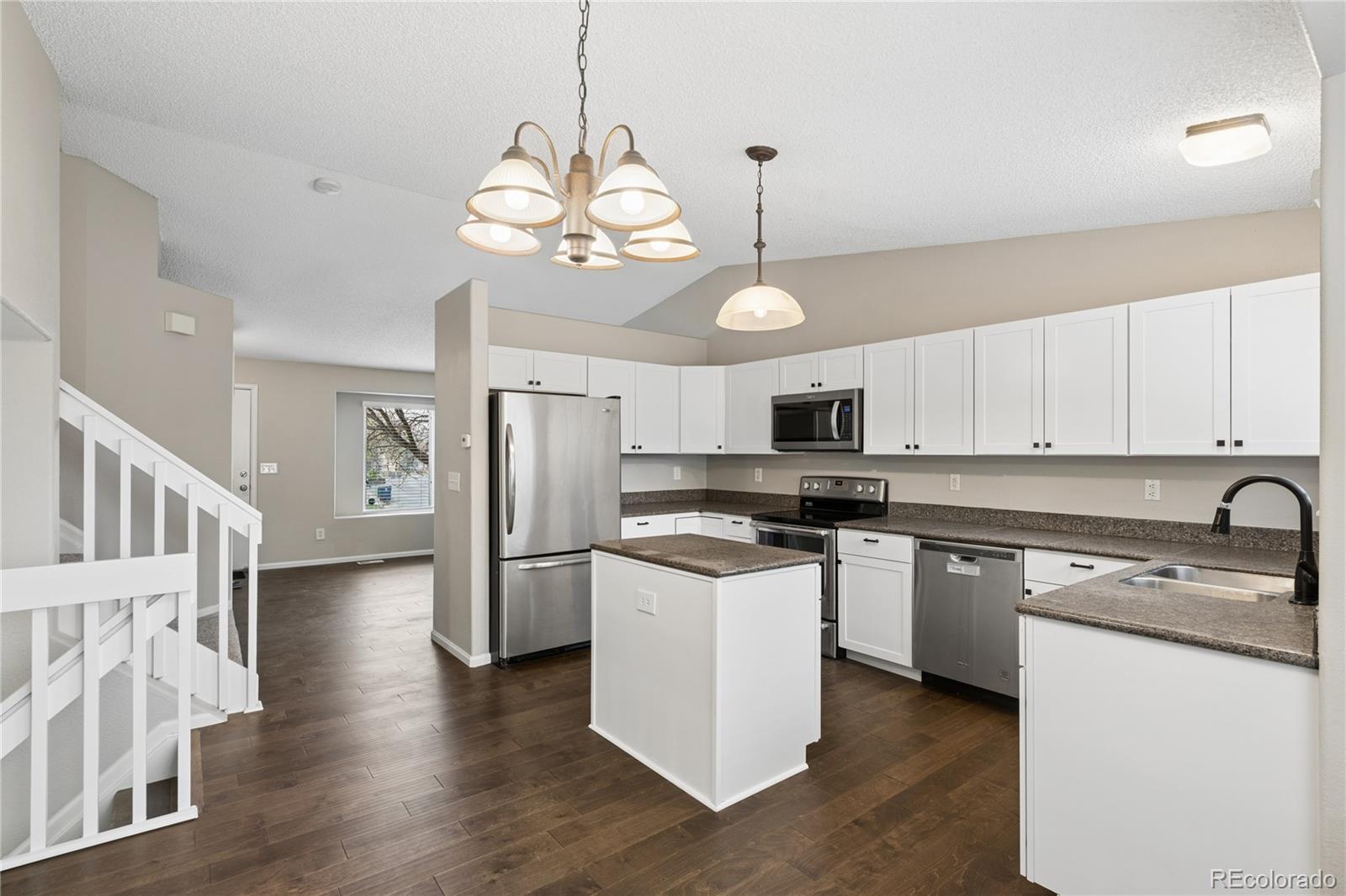 10606 Hyacinth Court Highlands Ranch CO 80129