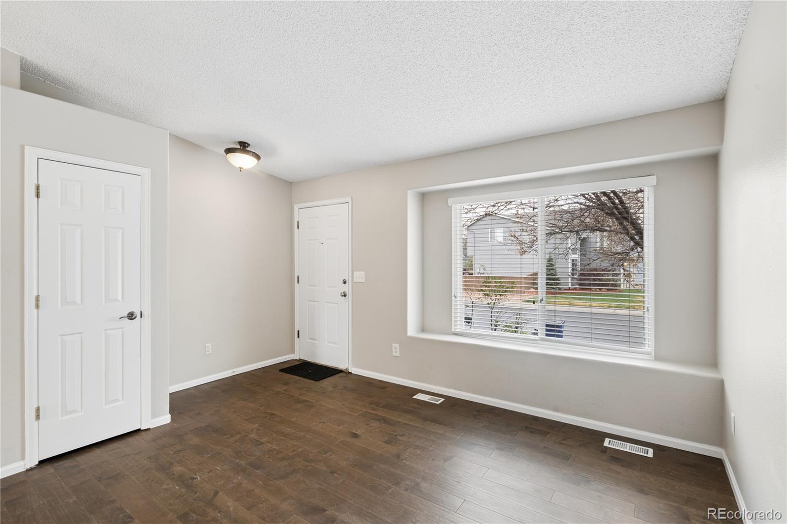 10606 Hyacinth Court Highlands Ranch CO 80129