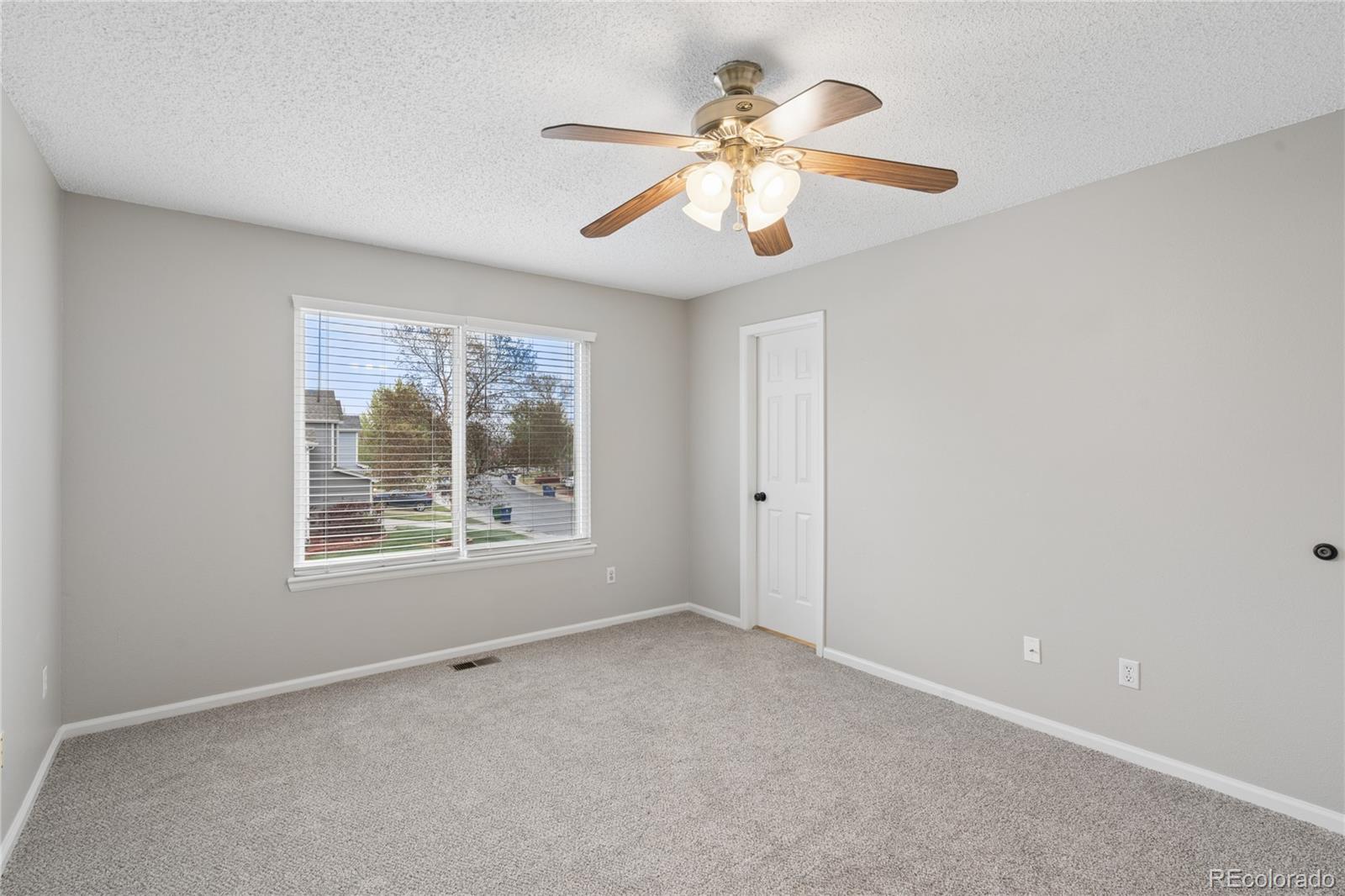 10606 Hyacinth Court Highlands Ranch CO 80129