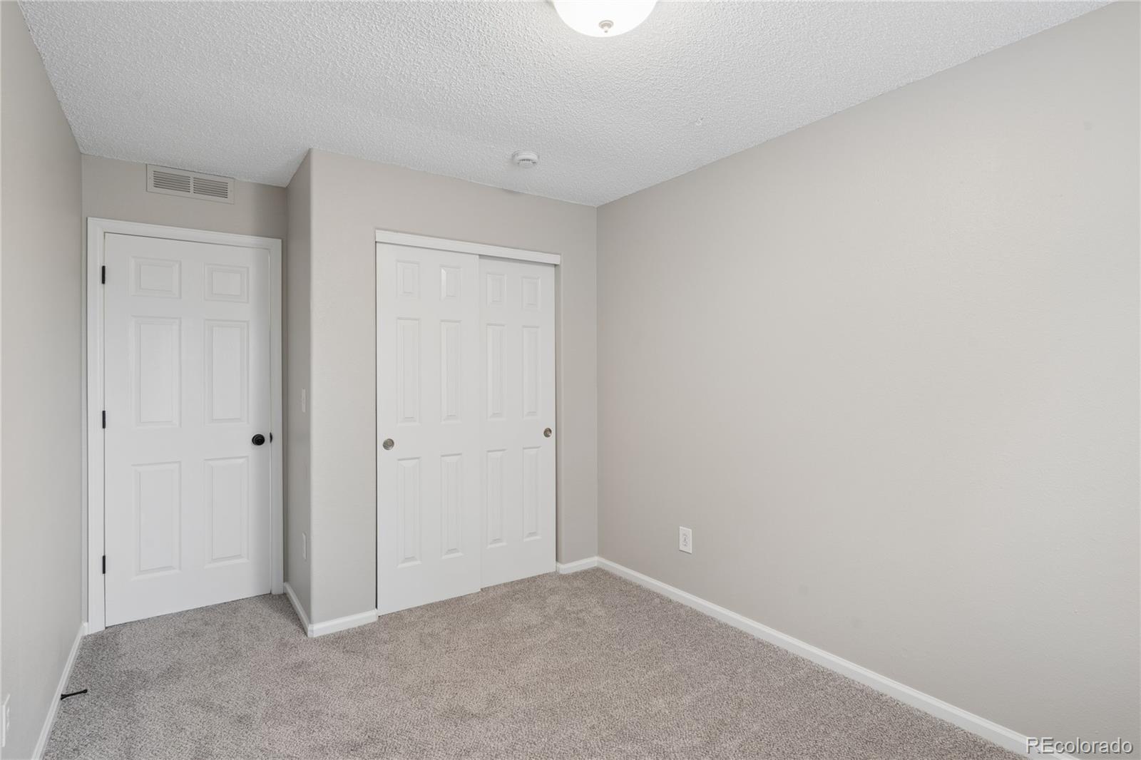 10606 Hyacinth Court Highlands Ranch CO 80129
