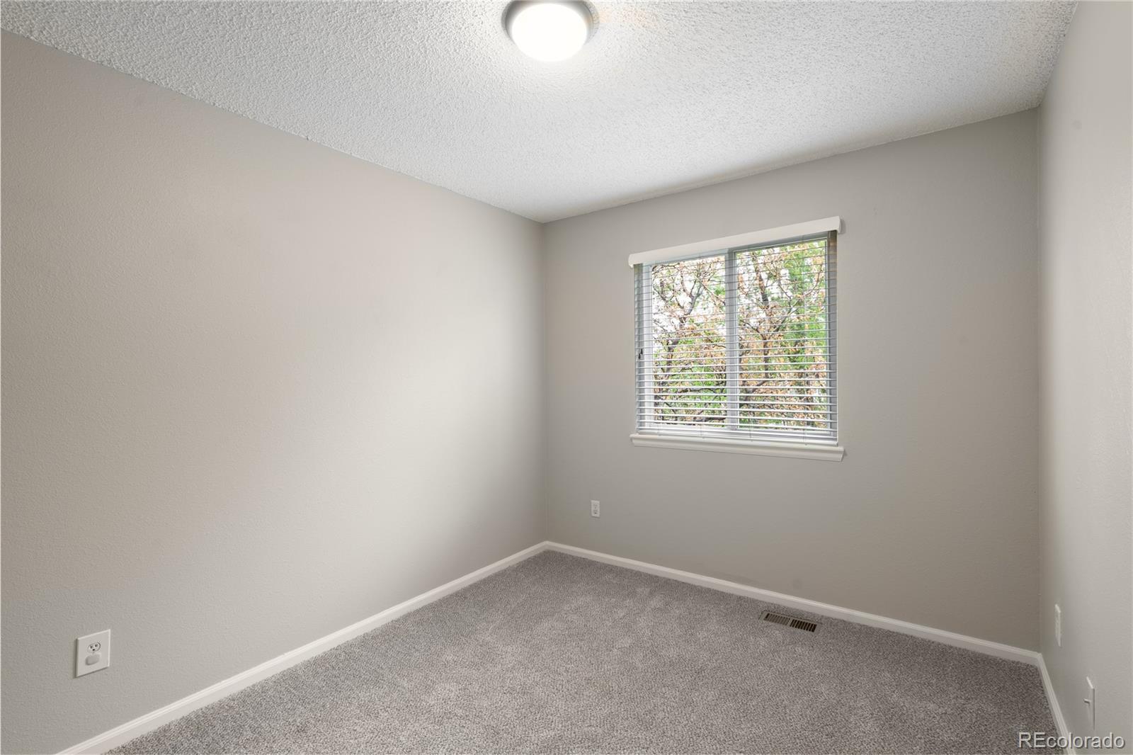 10606 Hyacinth Court Highlands Ranch CO 80129
