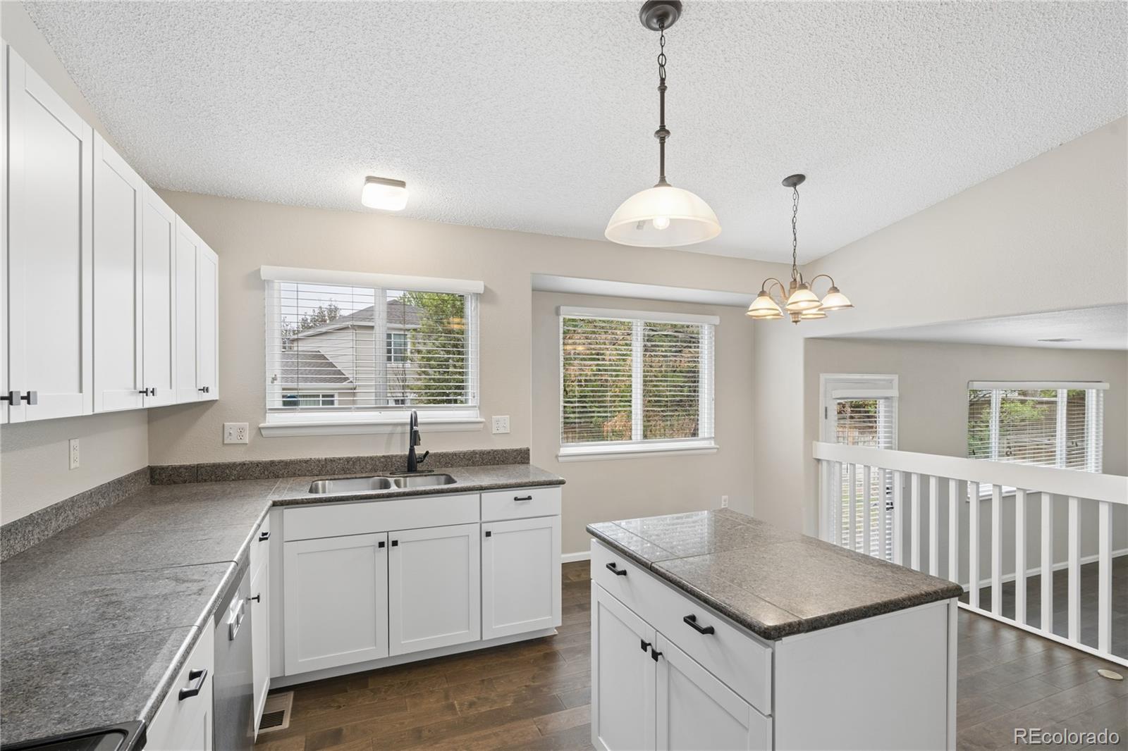 10606 Hyacinth Court Highlands Ranch CO 80129