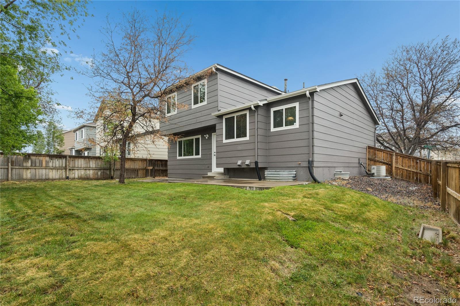 10606 Hyacinth Court Highlands Ranch CO 80129