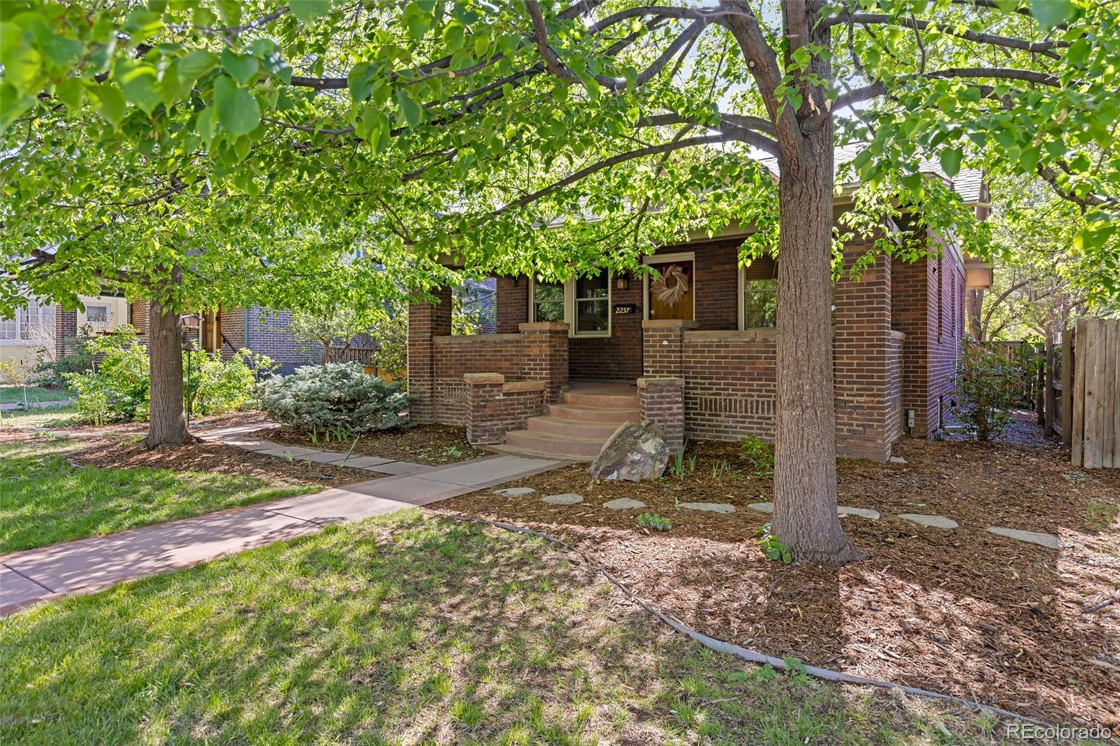2257 Ivanhoe Street Denver CO 80207