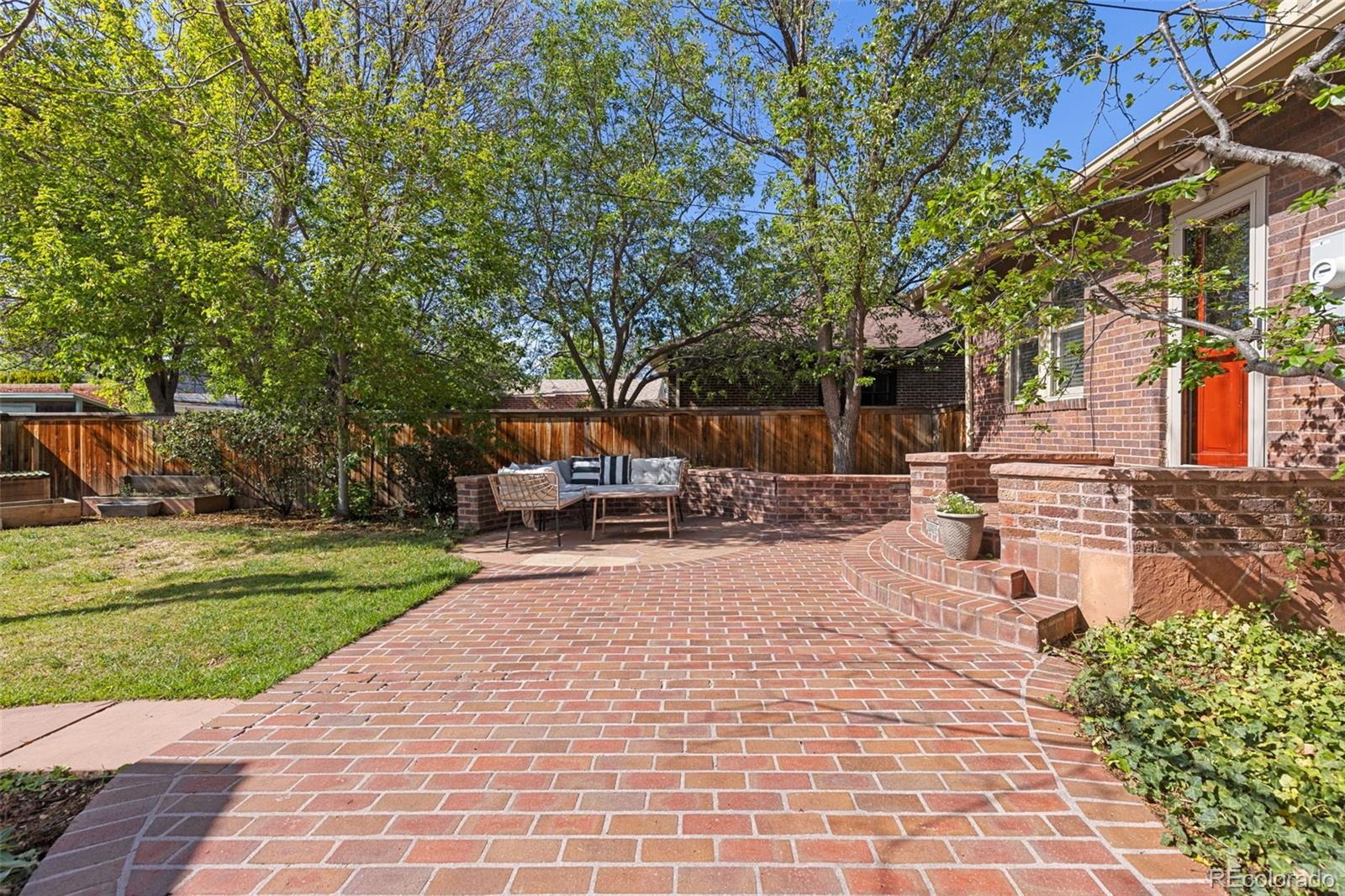 2257 Ivanhoe Street Denver CO 80207