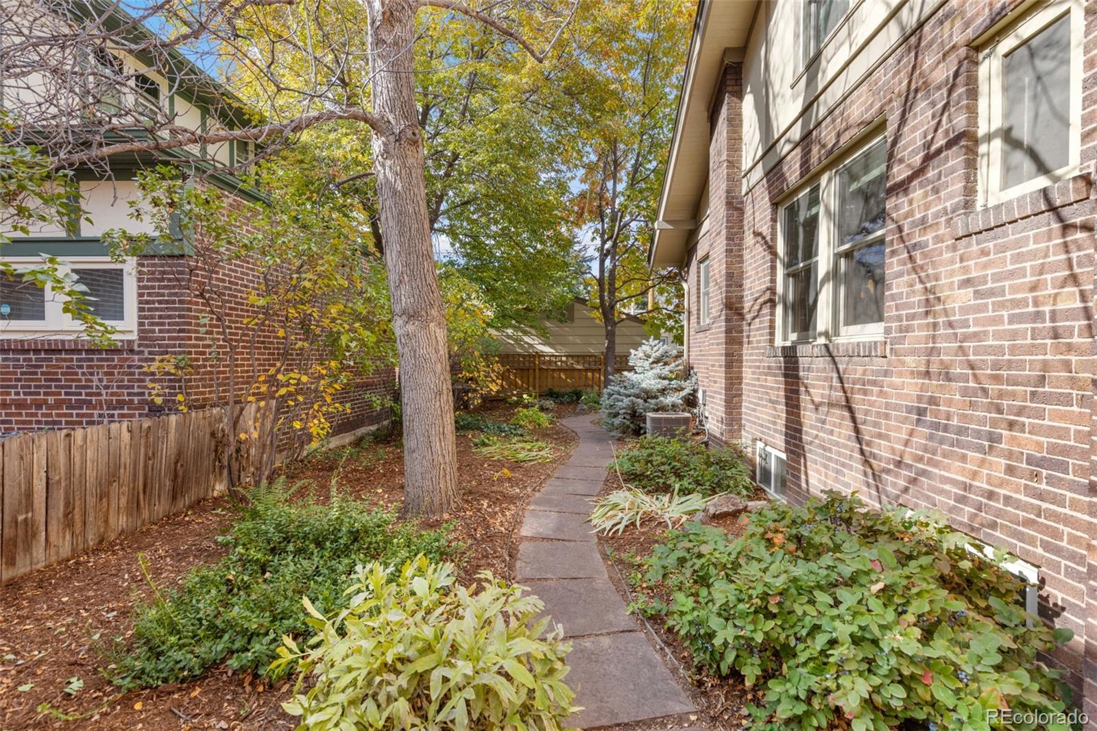 2257 Ivanhoe Street Denver CO 80207