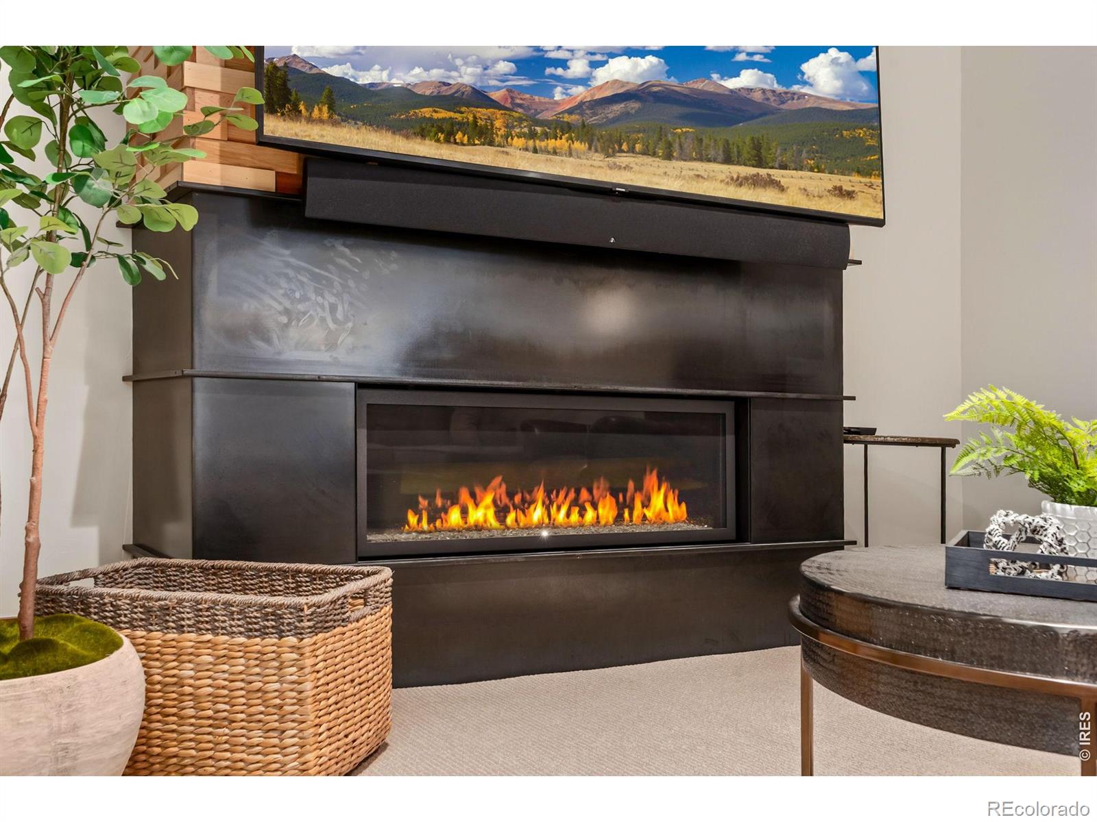 3922 Ridgeline Drive Timnath CO 80547