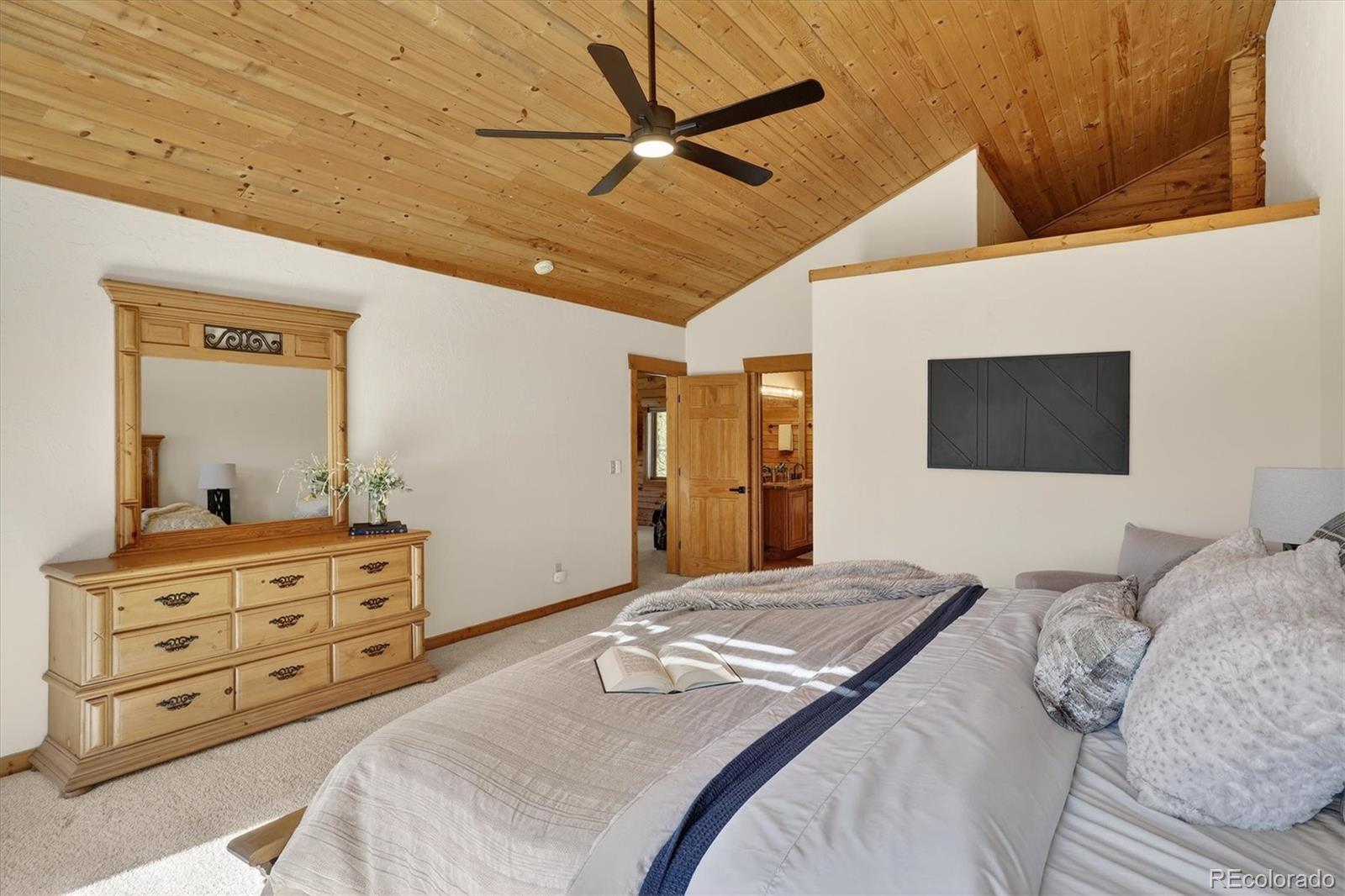 324 Black Hawk Circle Silverthorne CO 80498