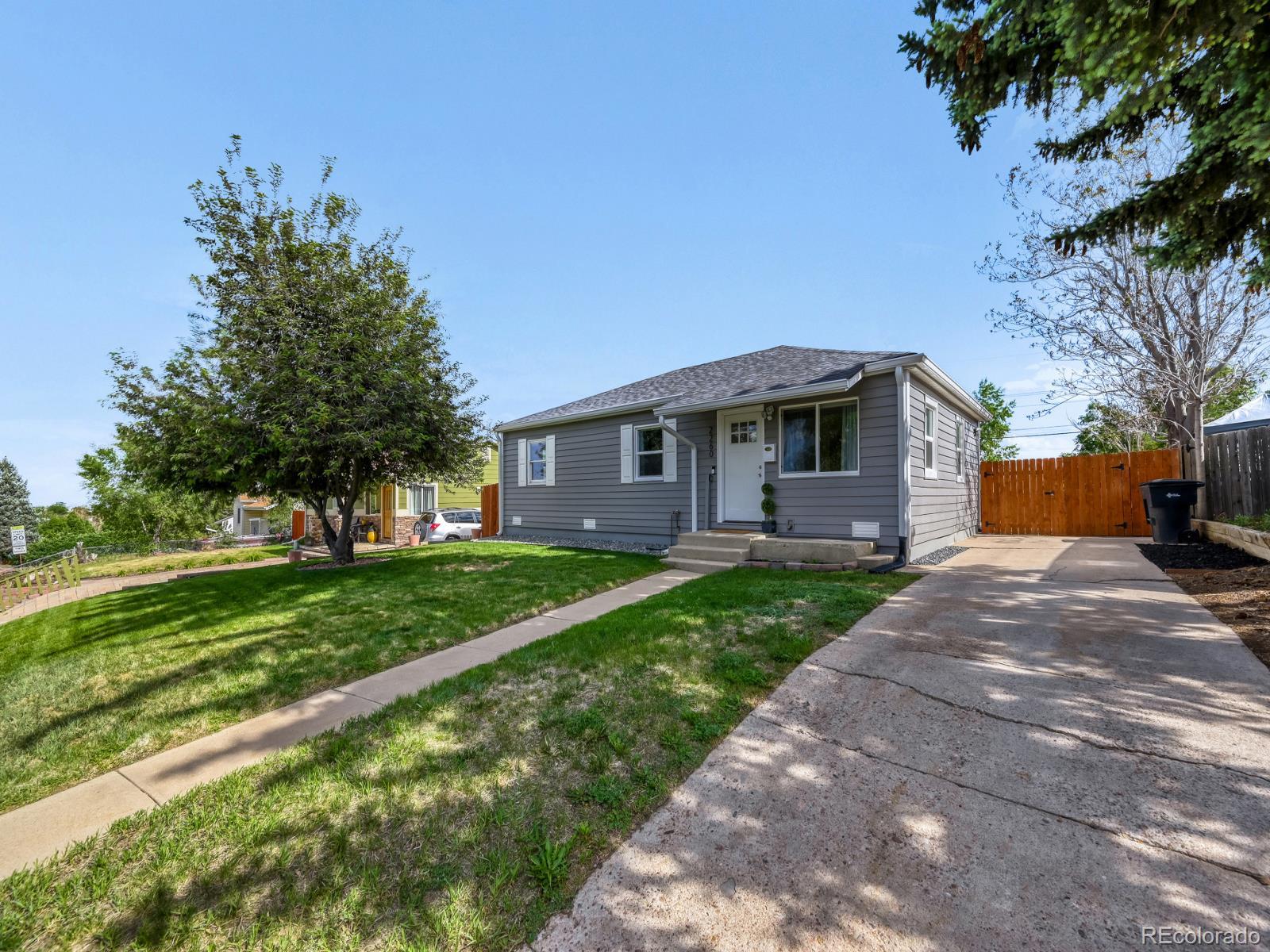 2260 Hoyt Drive Thornton CO 80229