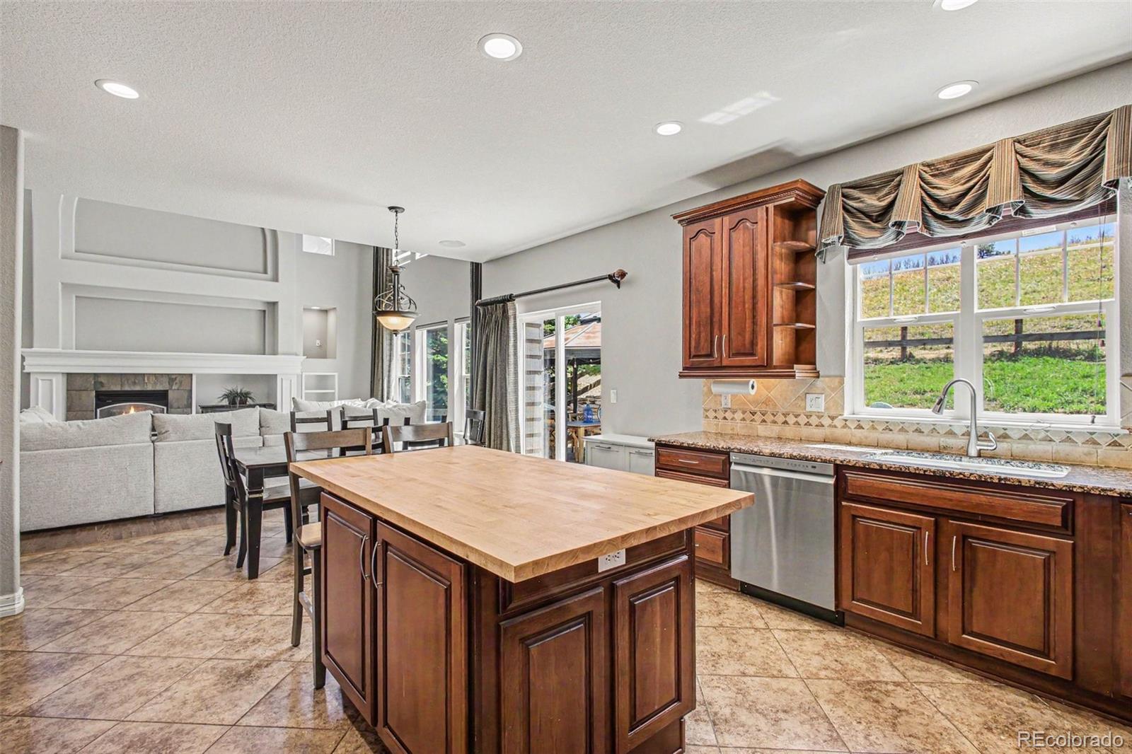 2212 Ridgetrail Drive Castle Rock CO 80104