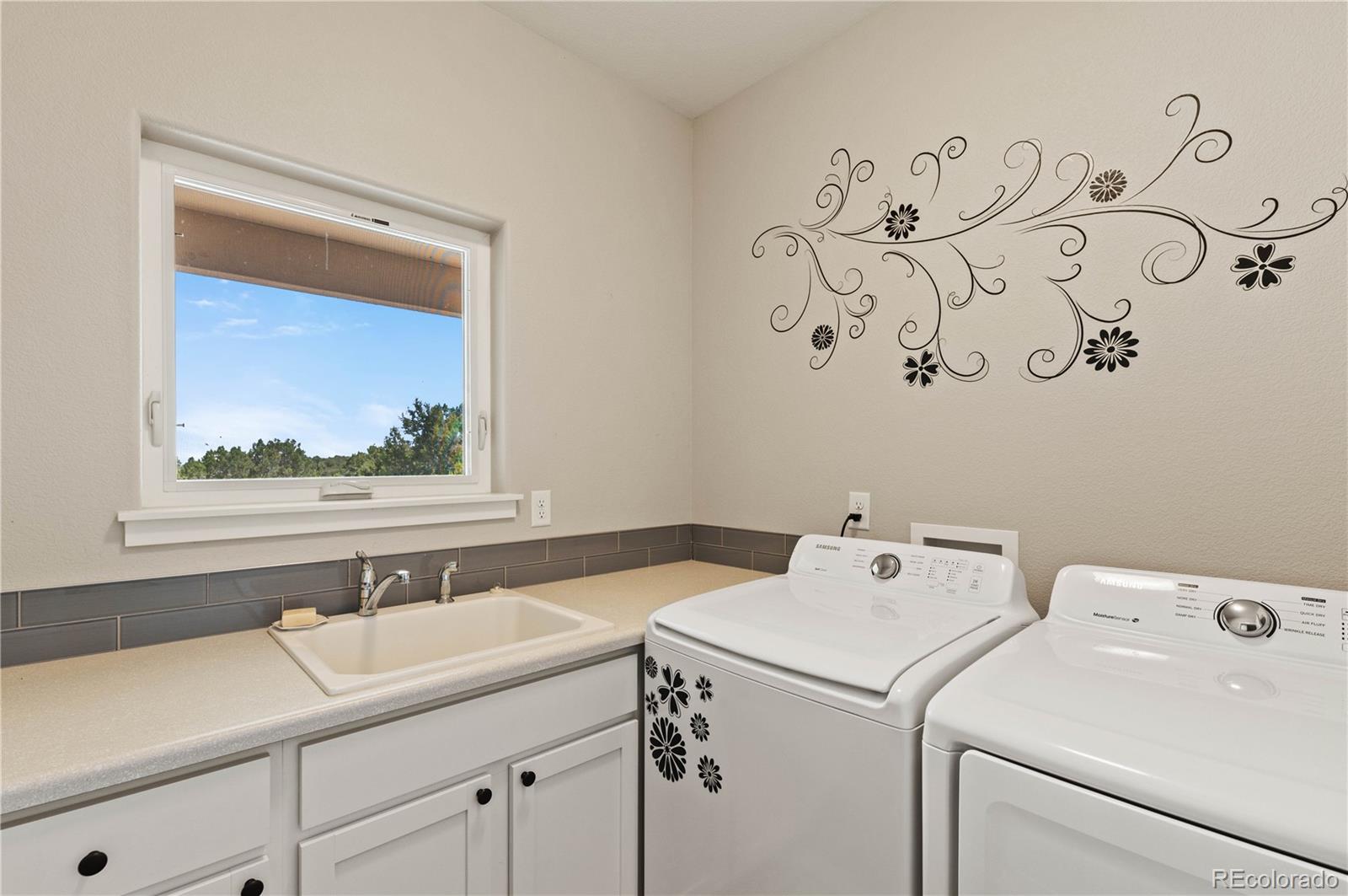 410 Rodeo Drive Walsenburg CO 81089